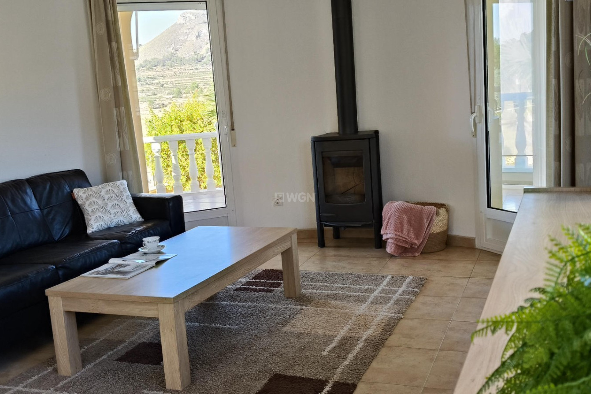 Resale - Villa - La Romana - Inland