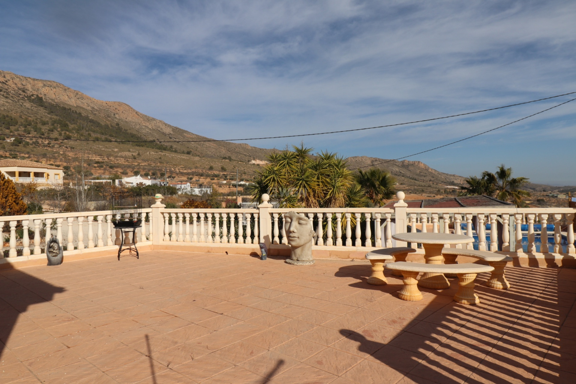 Resale - Villa - La Romana - Inland