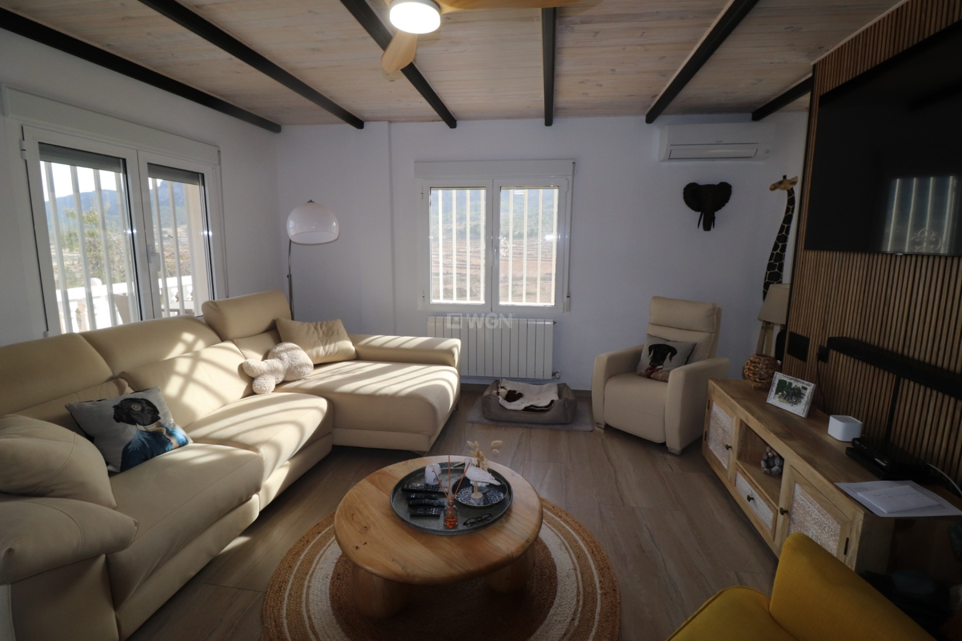 Resale - Villa - La Romana - Inland