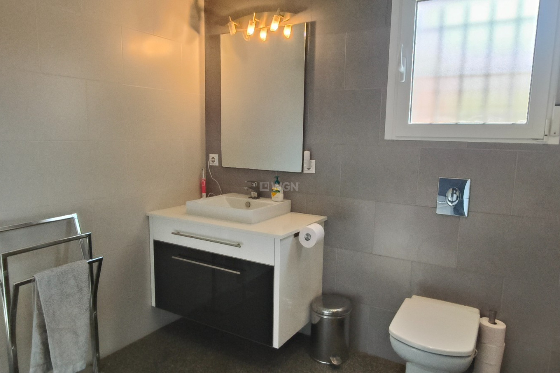 Resale - Villa - La Romana - Inland