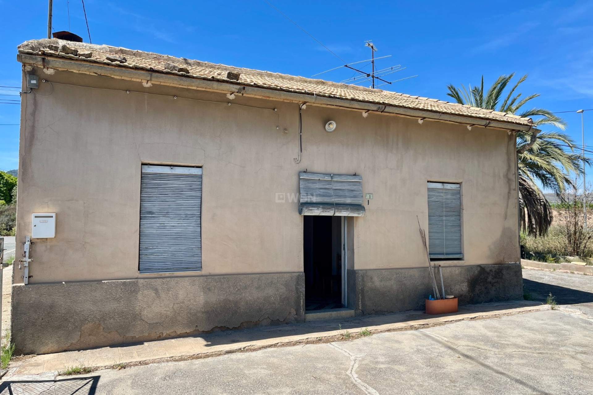 Resale - Villa - La Romana - Inland