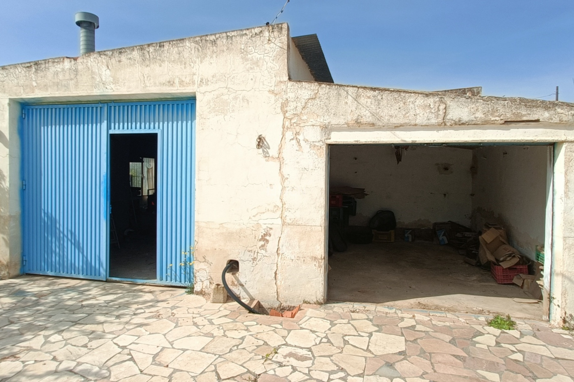 Resale - Villa - La Romana - Inland