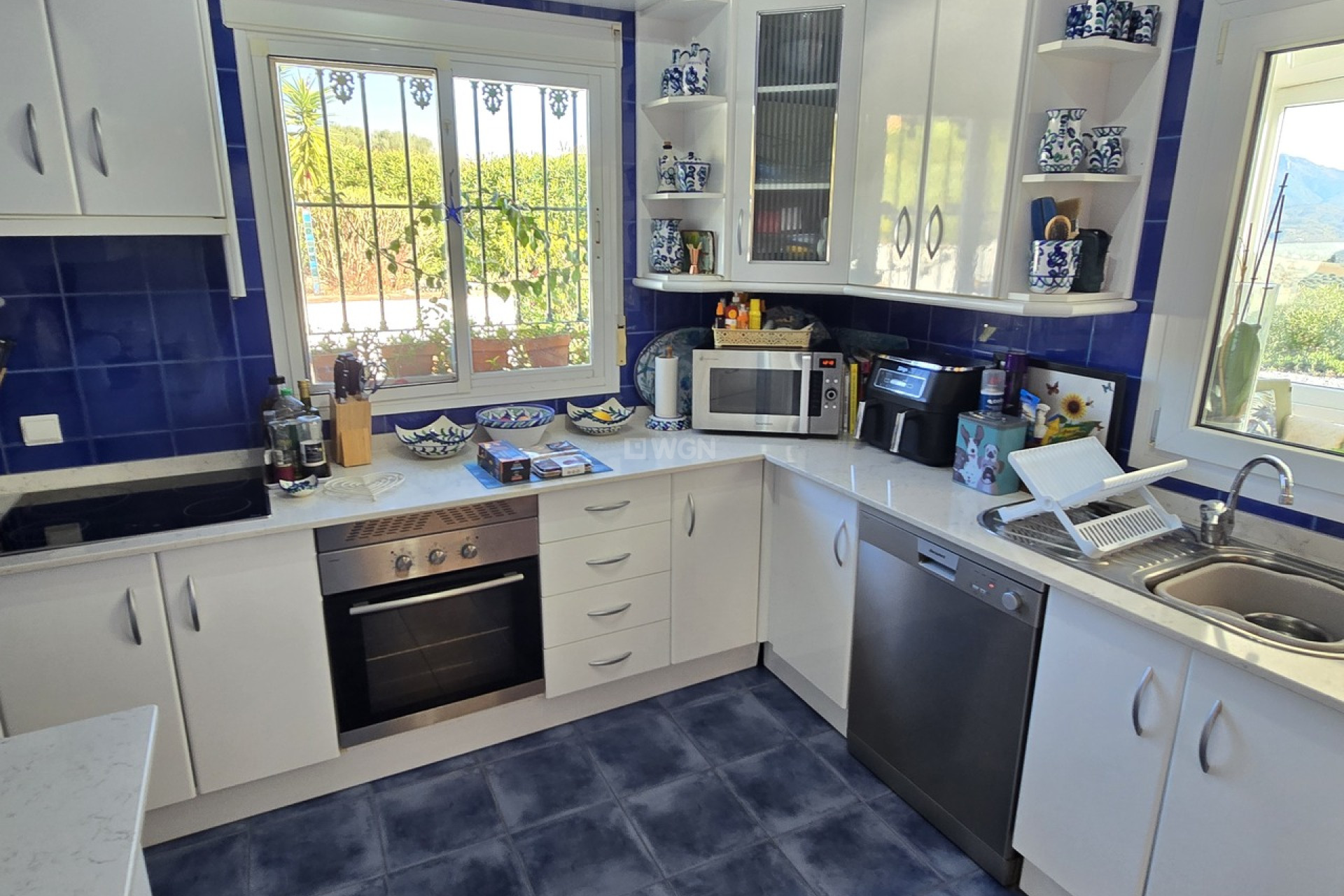 Resale - Villa - La Vinuela - Inland