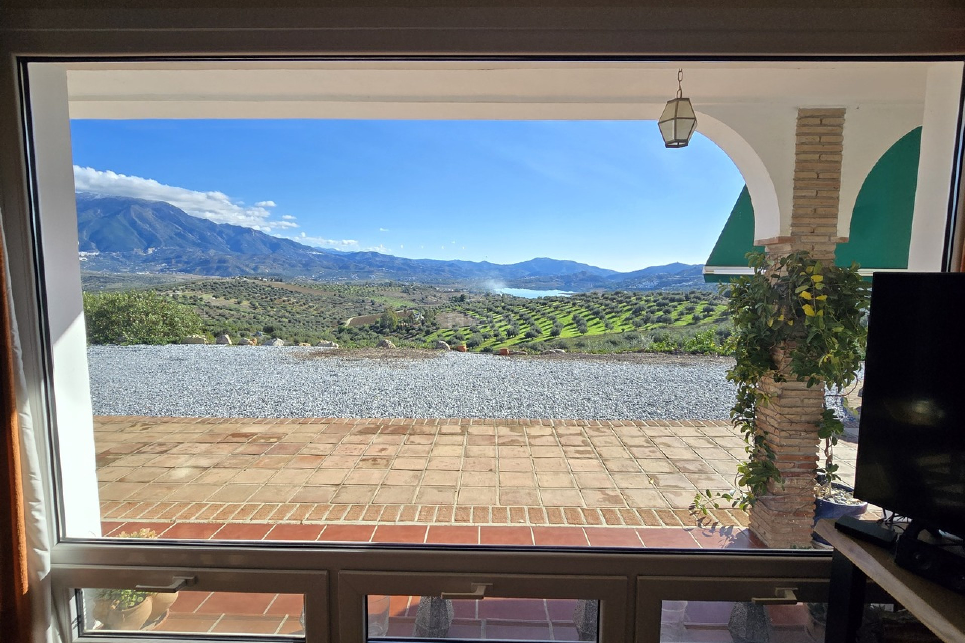 Resale - Villa - La Vinuela - Inland