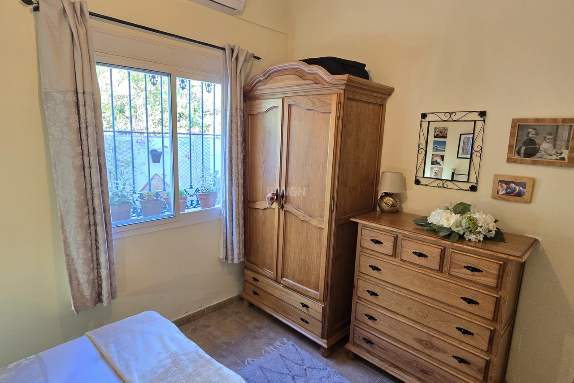 Resale - Villa - La Vinuela - Inland