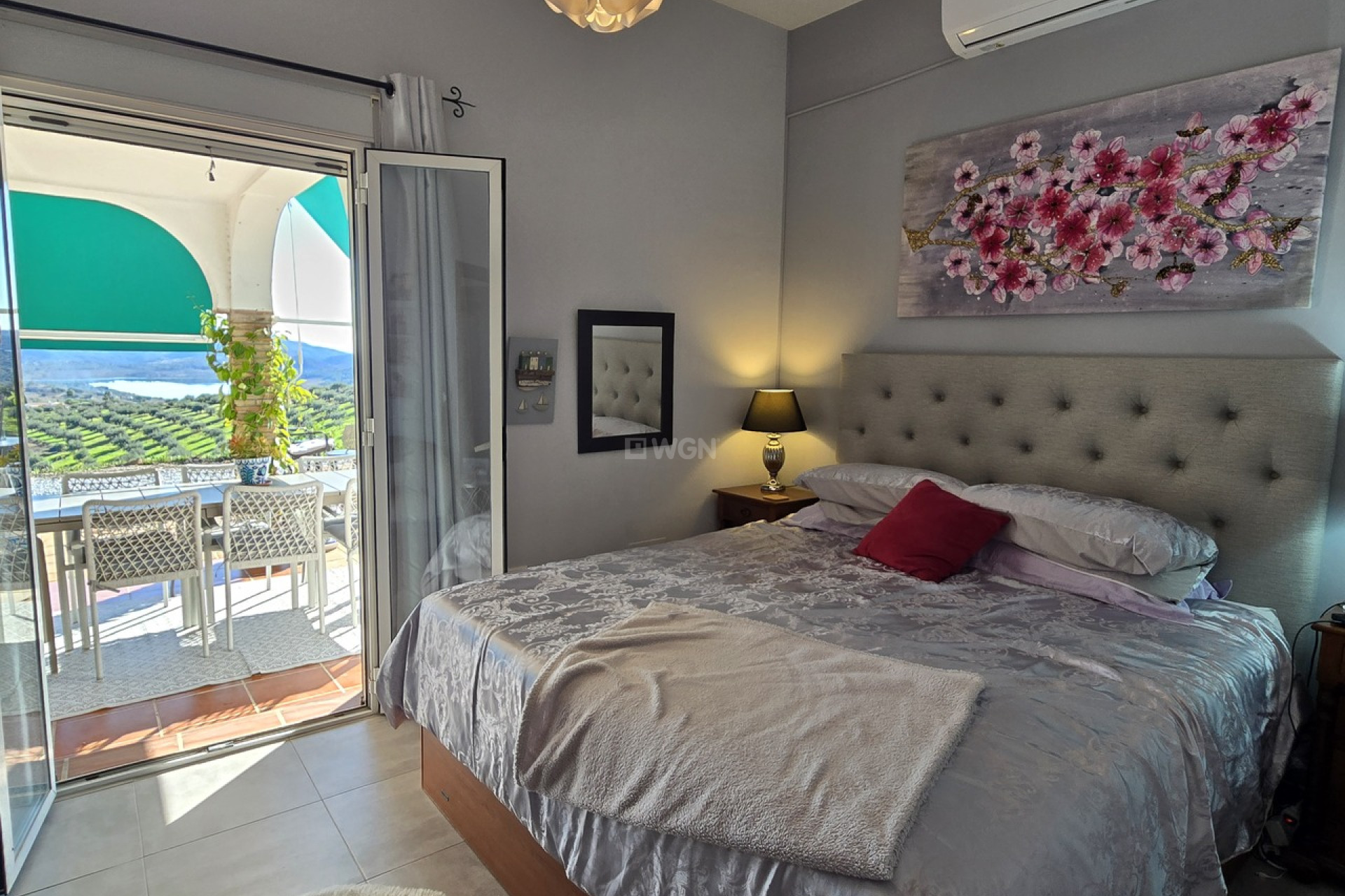 Resale - Villa - La Vinuela - Inland