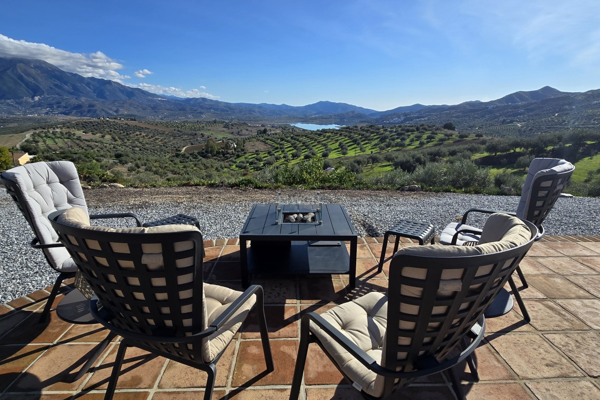 Resale - Villa - La Vinuela - Inland