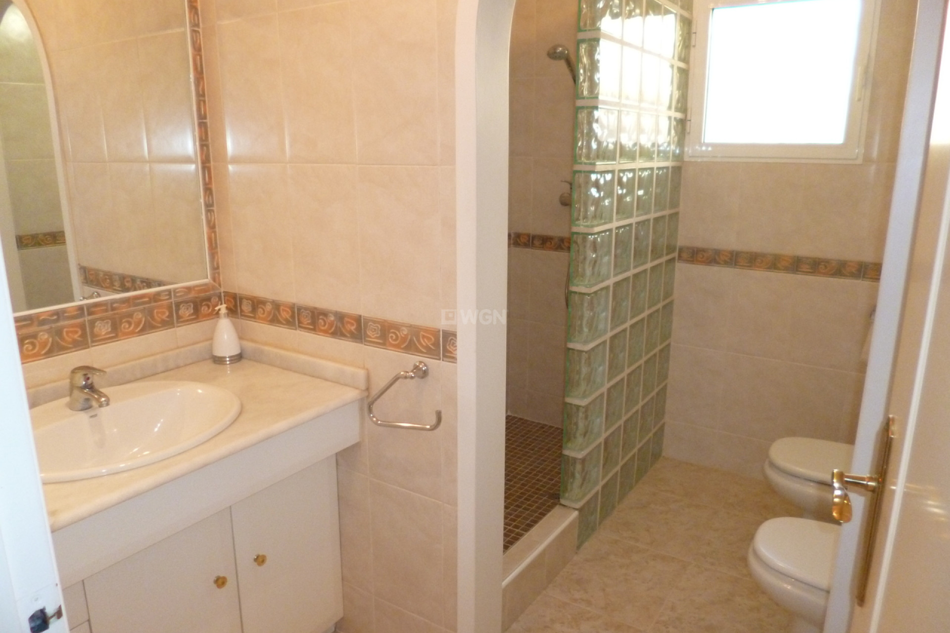 Resale - Villa - La Zenia - Costa Blanca