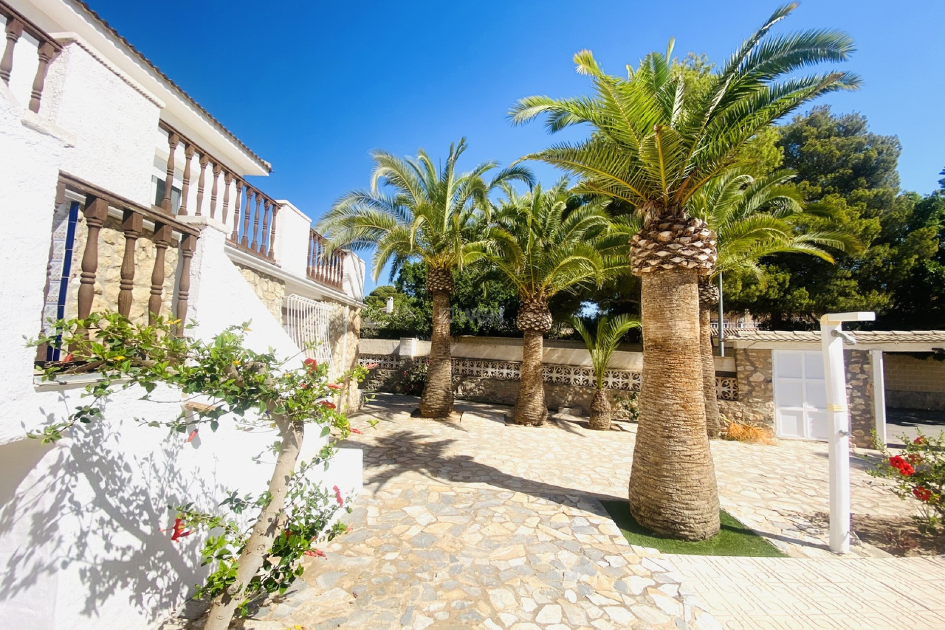 Resale - Villa - La Zenia - Costa Blanca