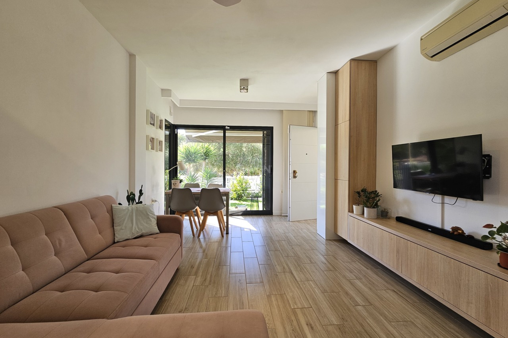 Resale - Villa - La Zenia - Costa Blanca