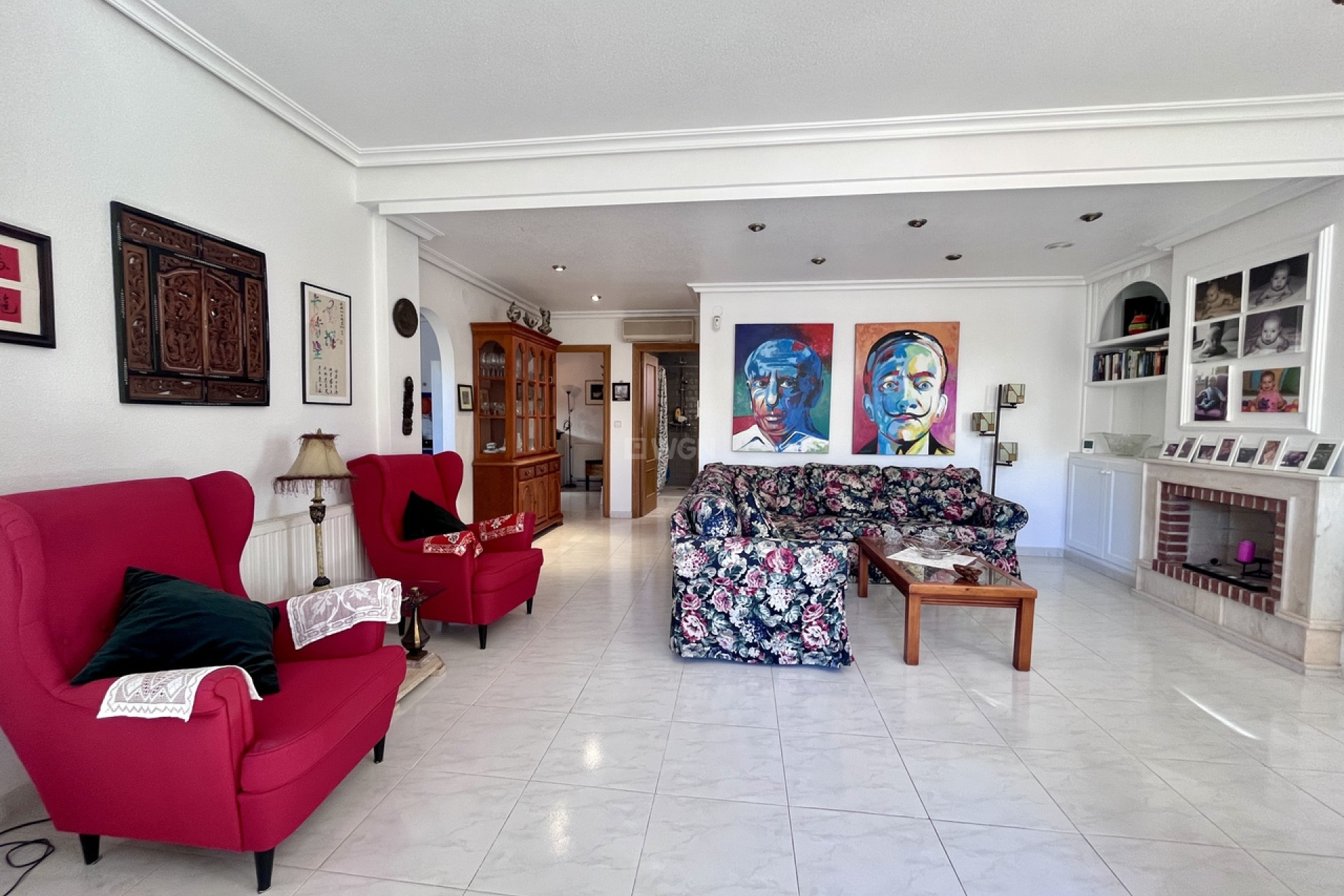 Resale - Villa - La Zenia - Costa Blanca