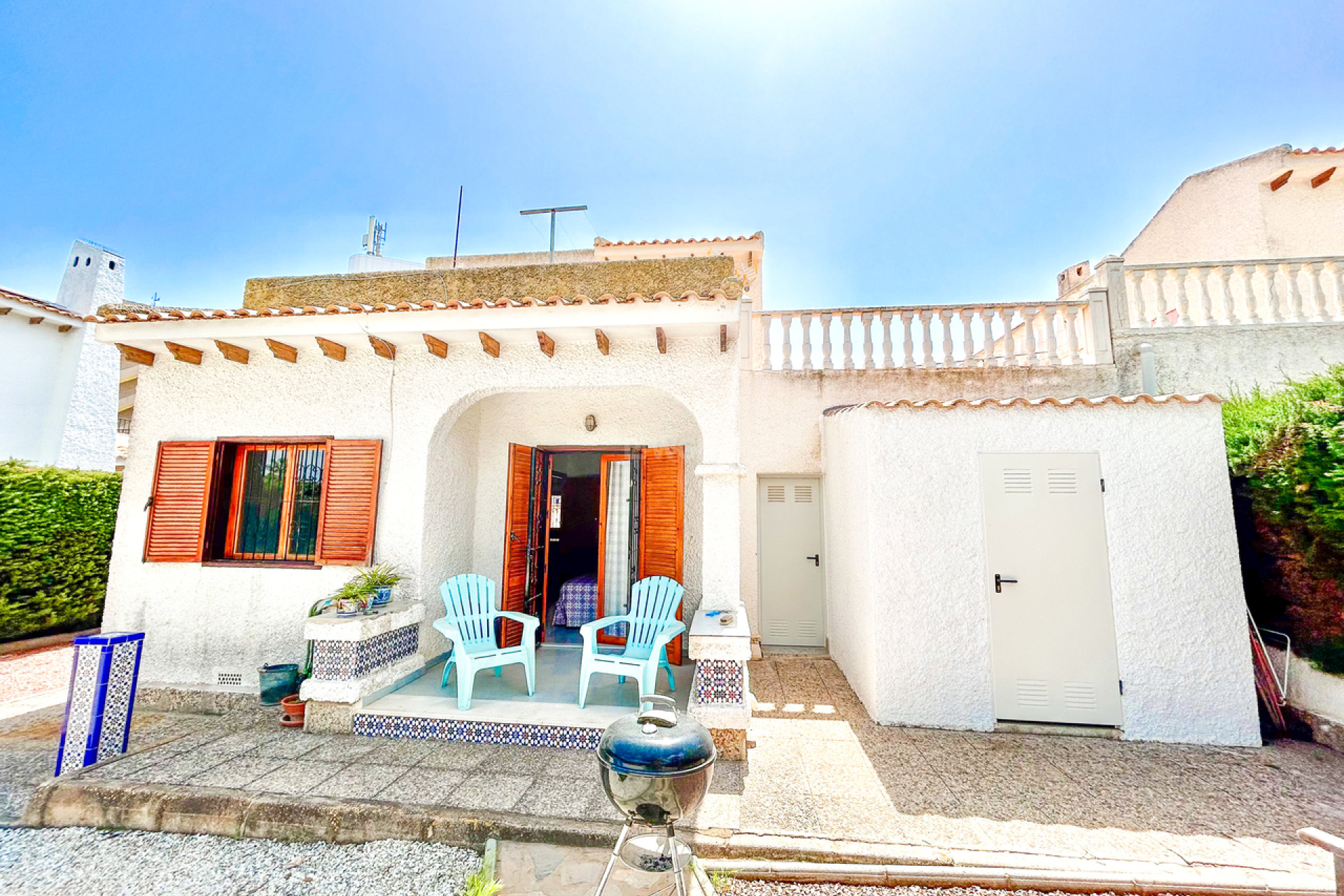 Resale - Villa - La Zenia - Costa Blanca