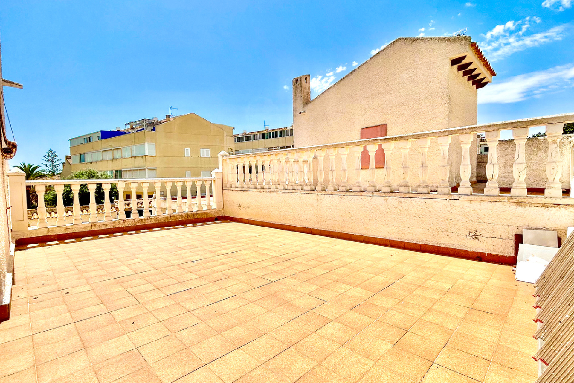 Resale - Villa - La Zenia - Costa Blanca
