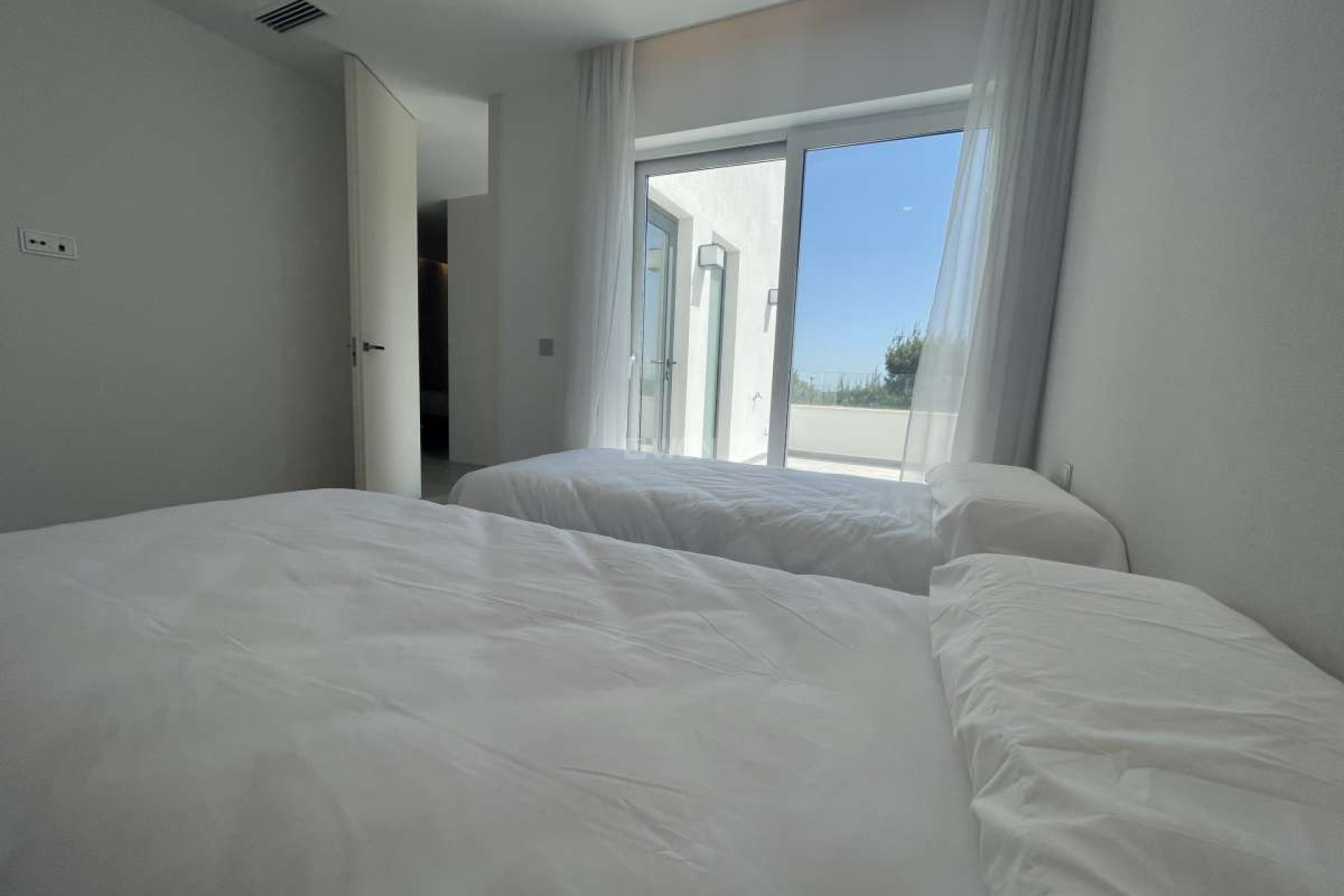 Resale - Villa - Las Colinas Golf - Costa Blanca