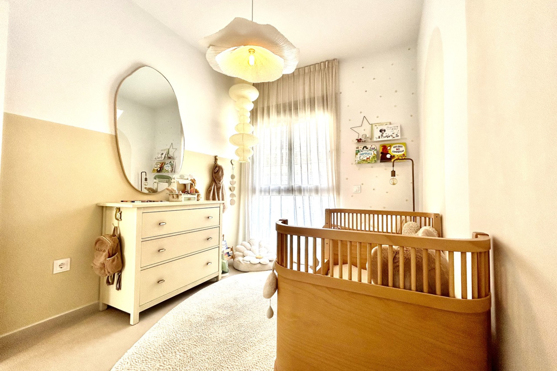 Resale - Villa - Las Filipinas - Inland