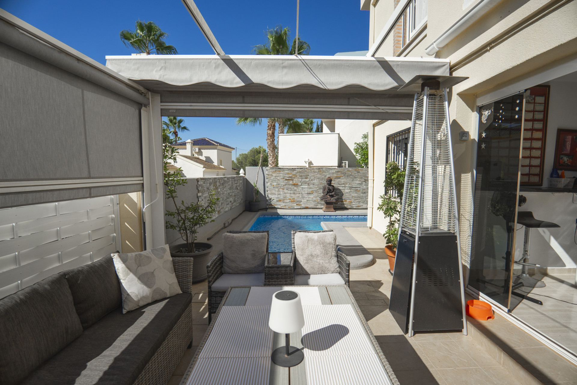 Resale - Villa - Las Ramblas Golf - Calle Mayor