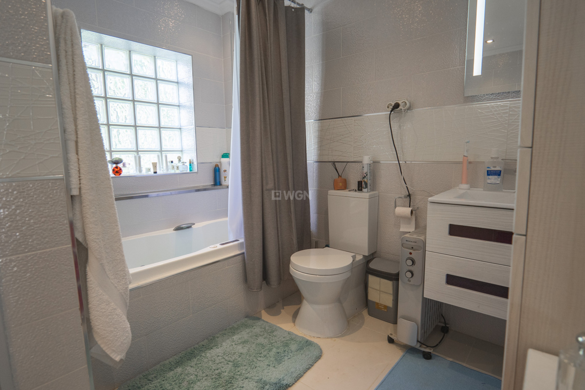 Resale - Villa - Las Ramblas Golf - Calle Mayor