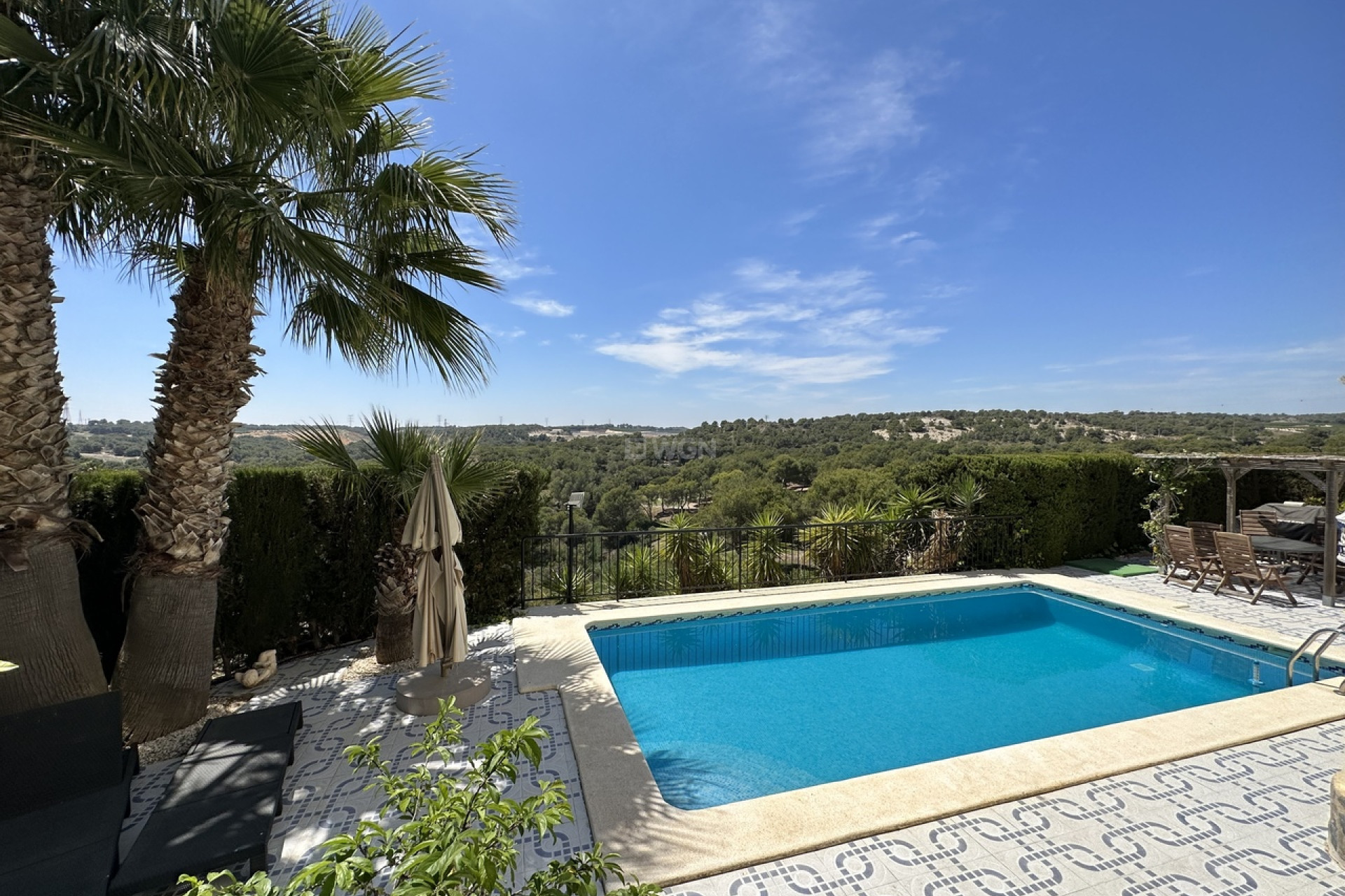 Resale - Villa - Las Ramblas Golf - Inland