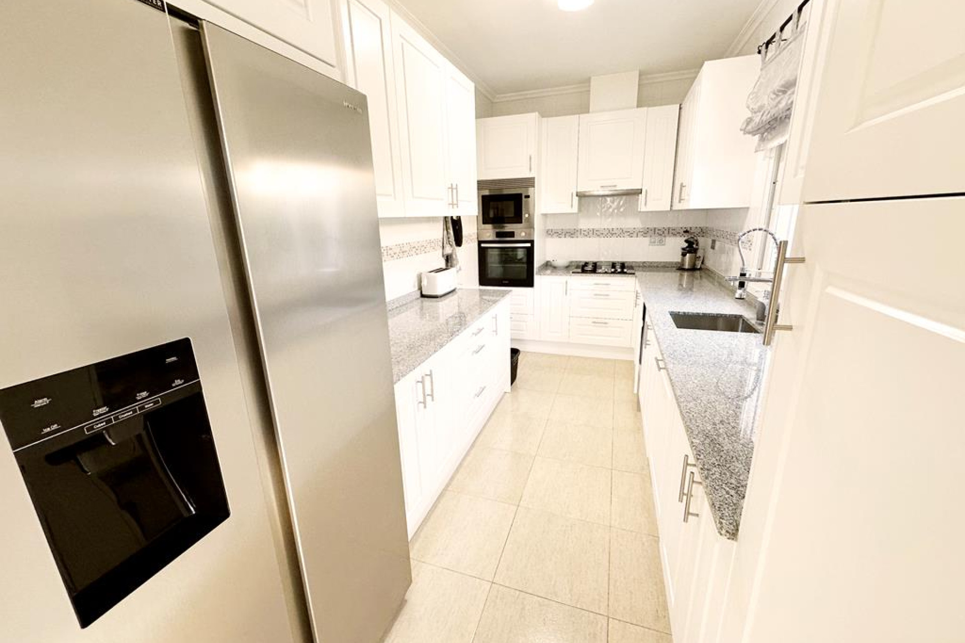 Resale - Villa - Lo Santiago - Inland