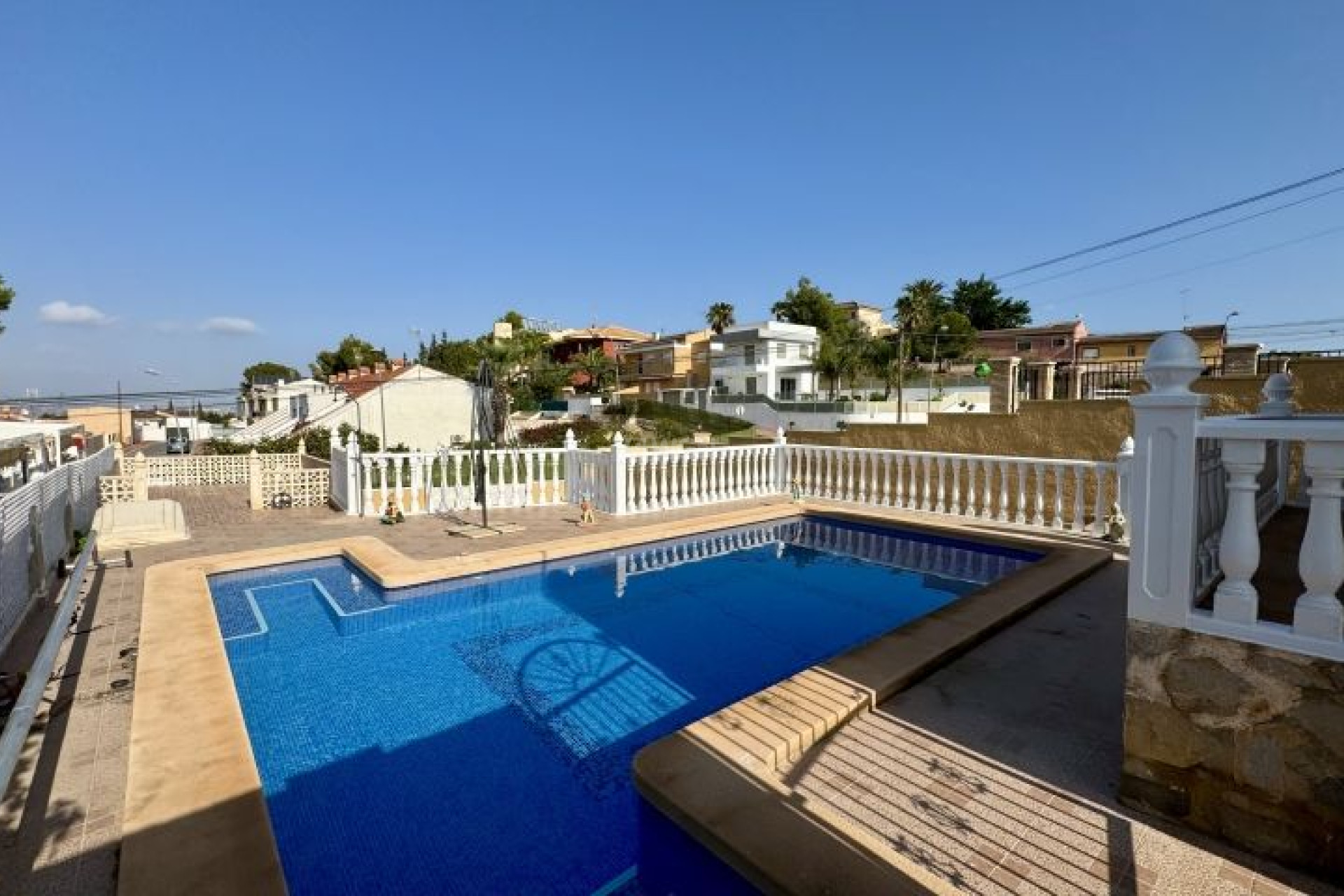 Resale - Villa - Los Balcones - Costa Blanca