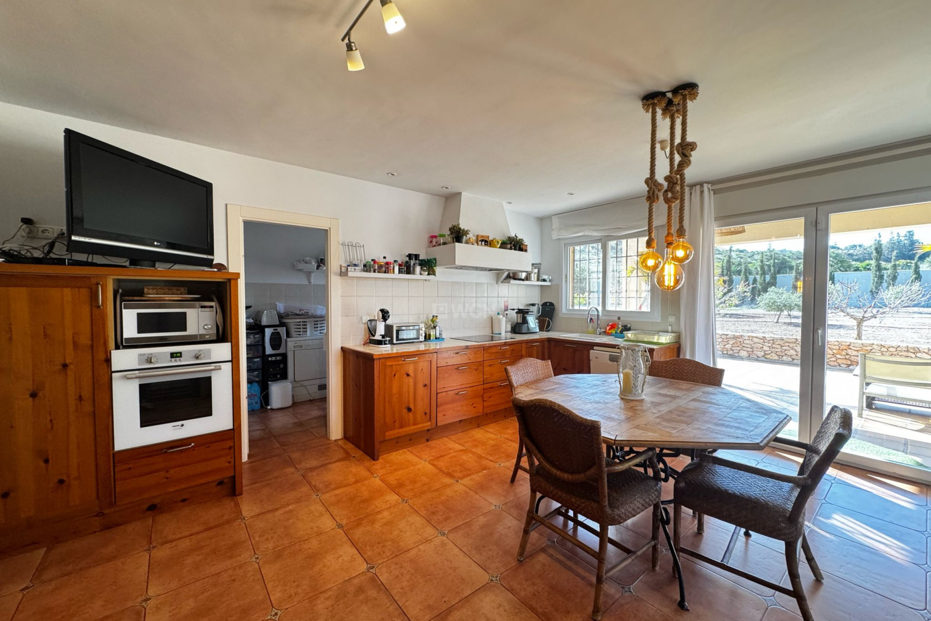 Resale - Villa - Los Belones - Inland