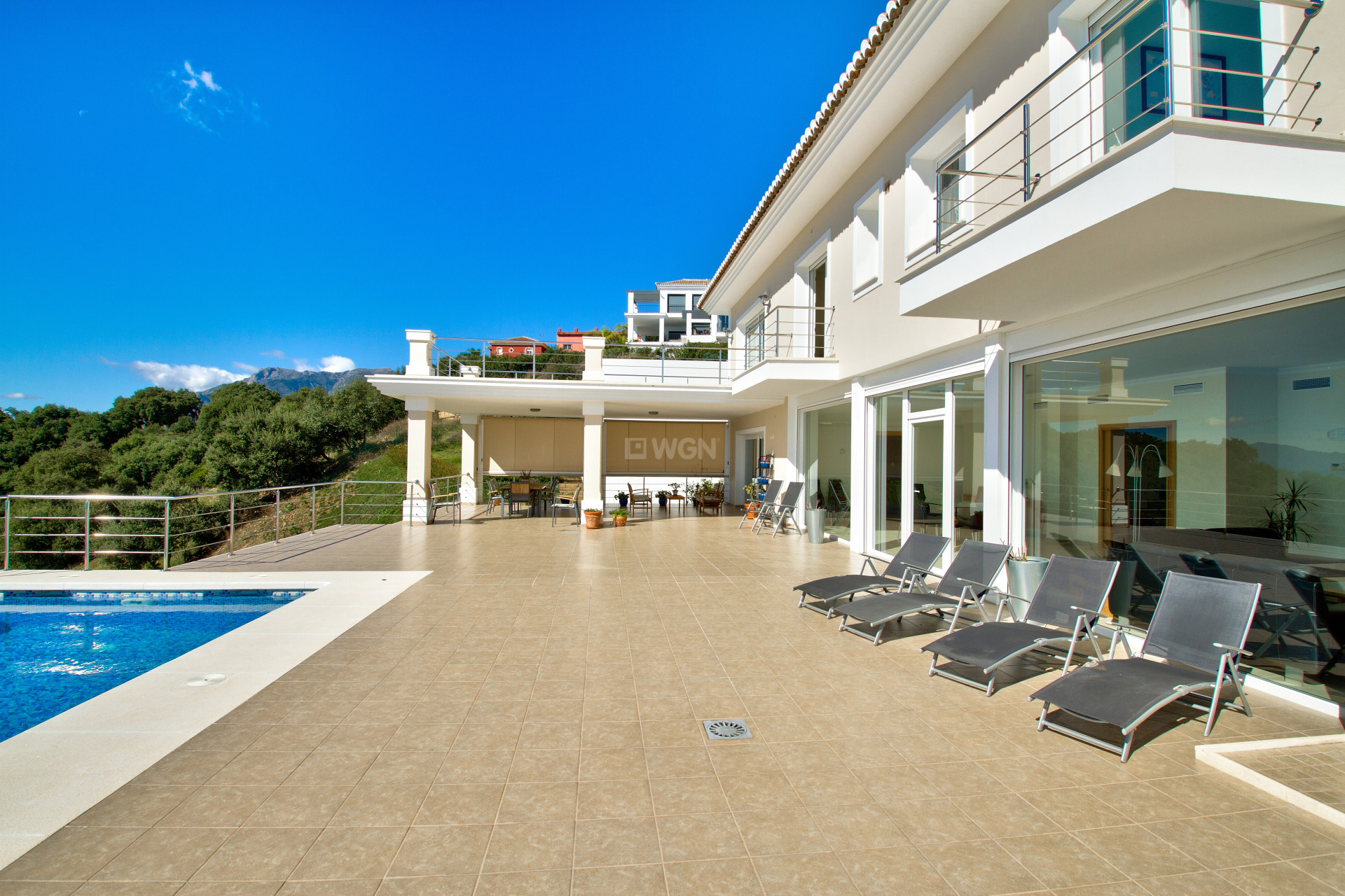 Resale - Villa - Los Monteros - Costa del Sol