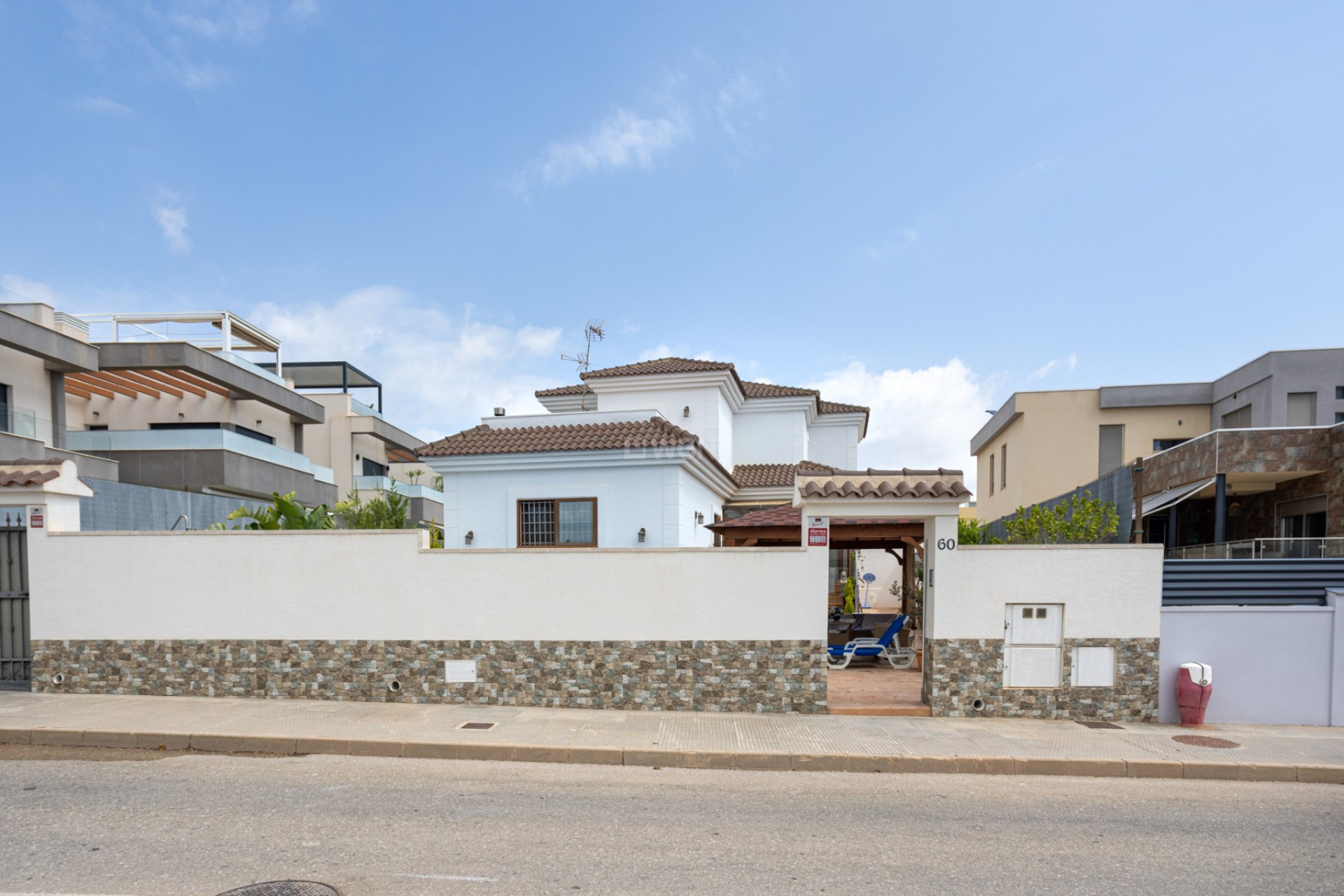 Resale - Villa - Los Montesinos - Costa Blanca