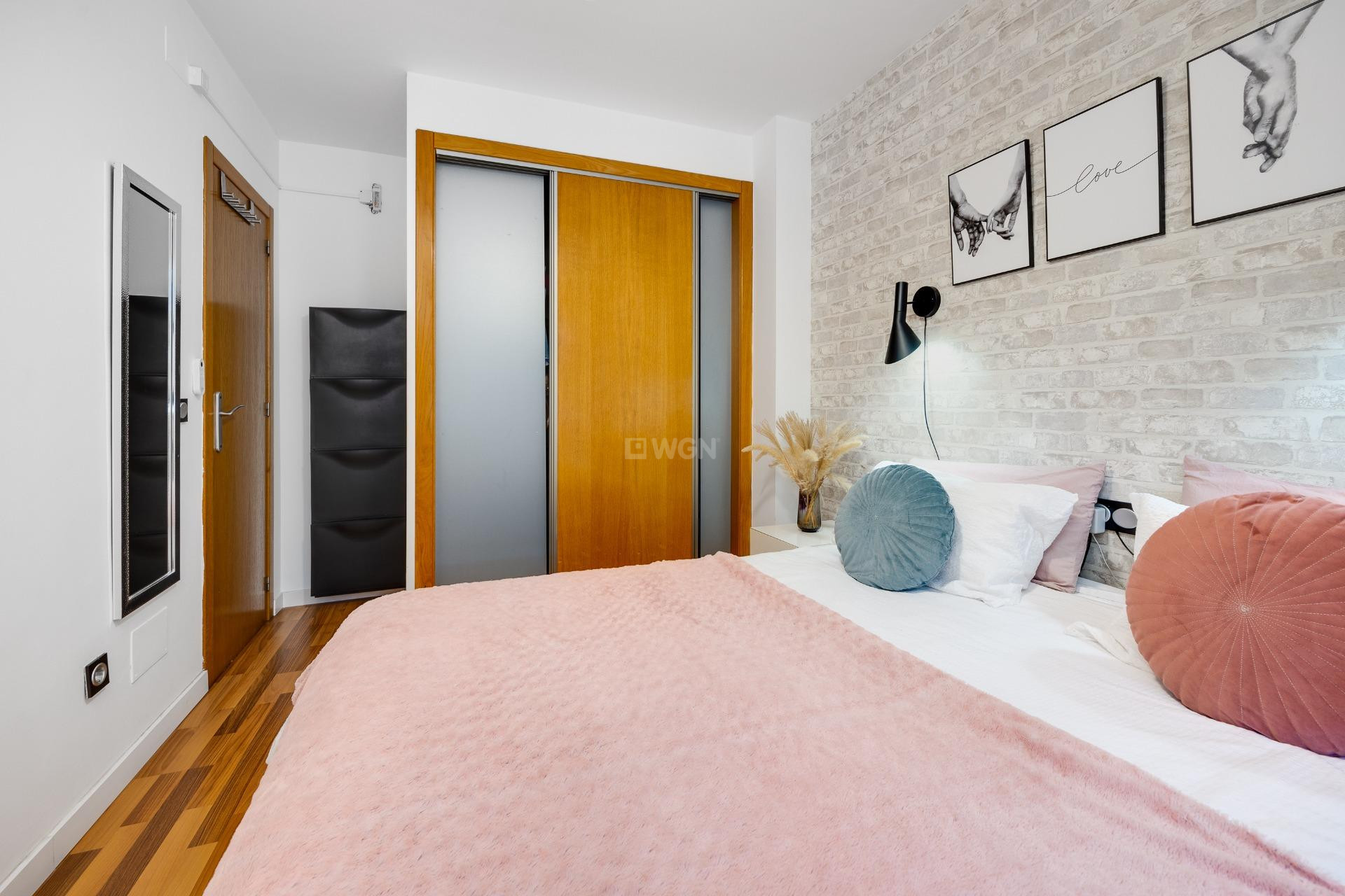 Resale - Villa - Los Montesinos - La Herrada