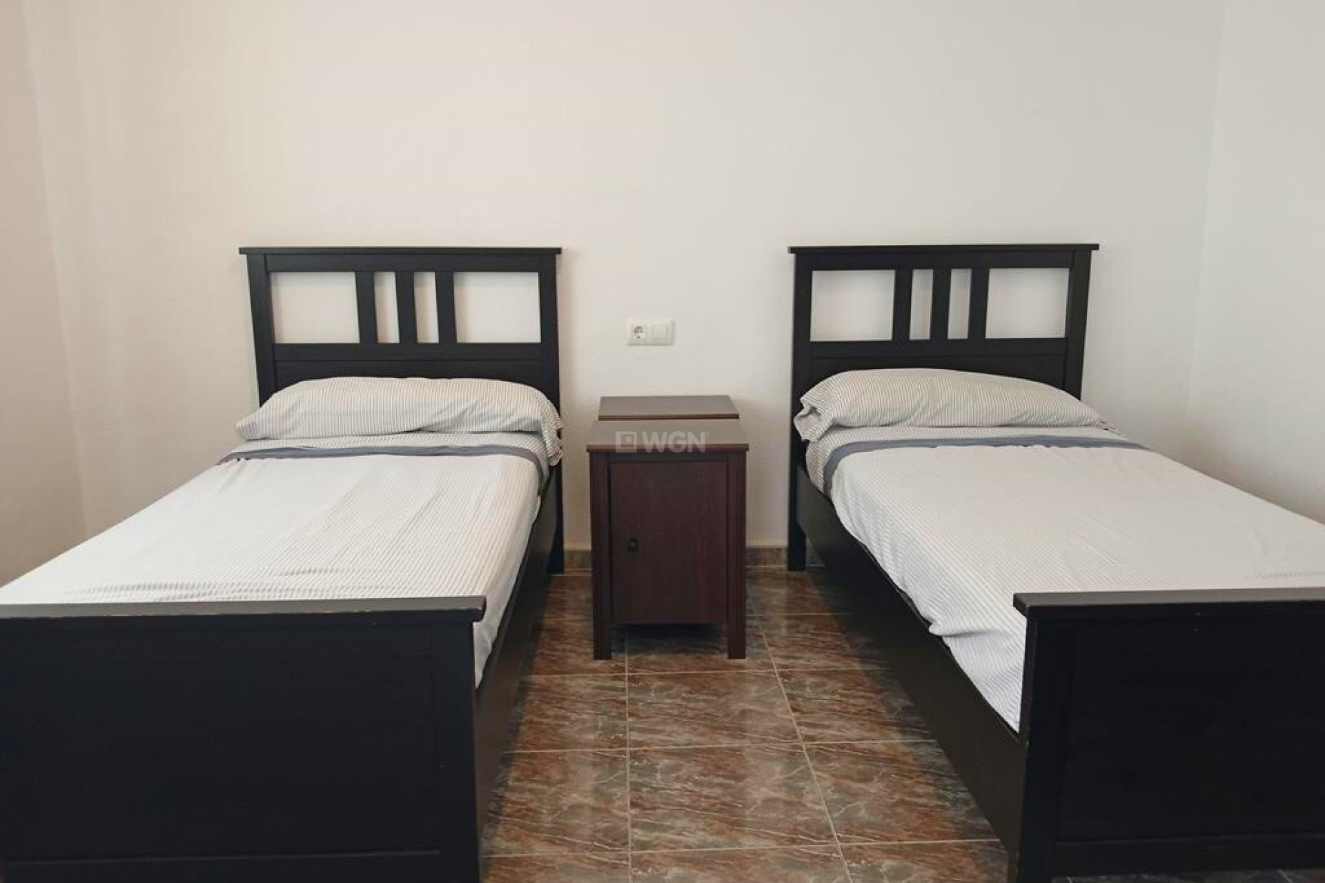 Resale - Villa - Los Montesinos - PUEBLO CENTRO