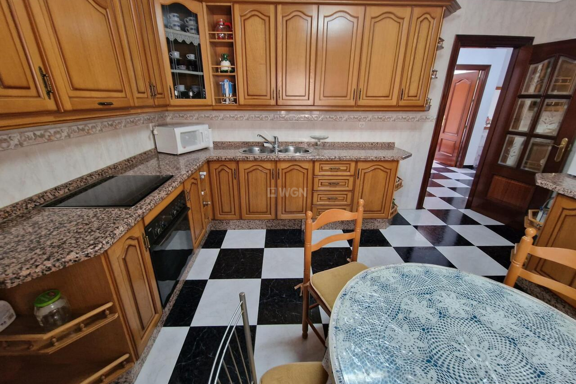 Resale - Villa - Los Romanes - Inland