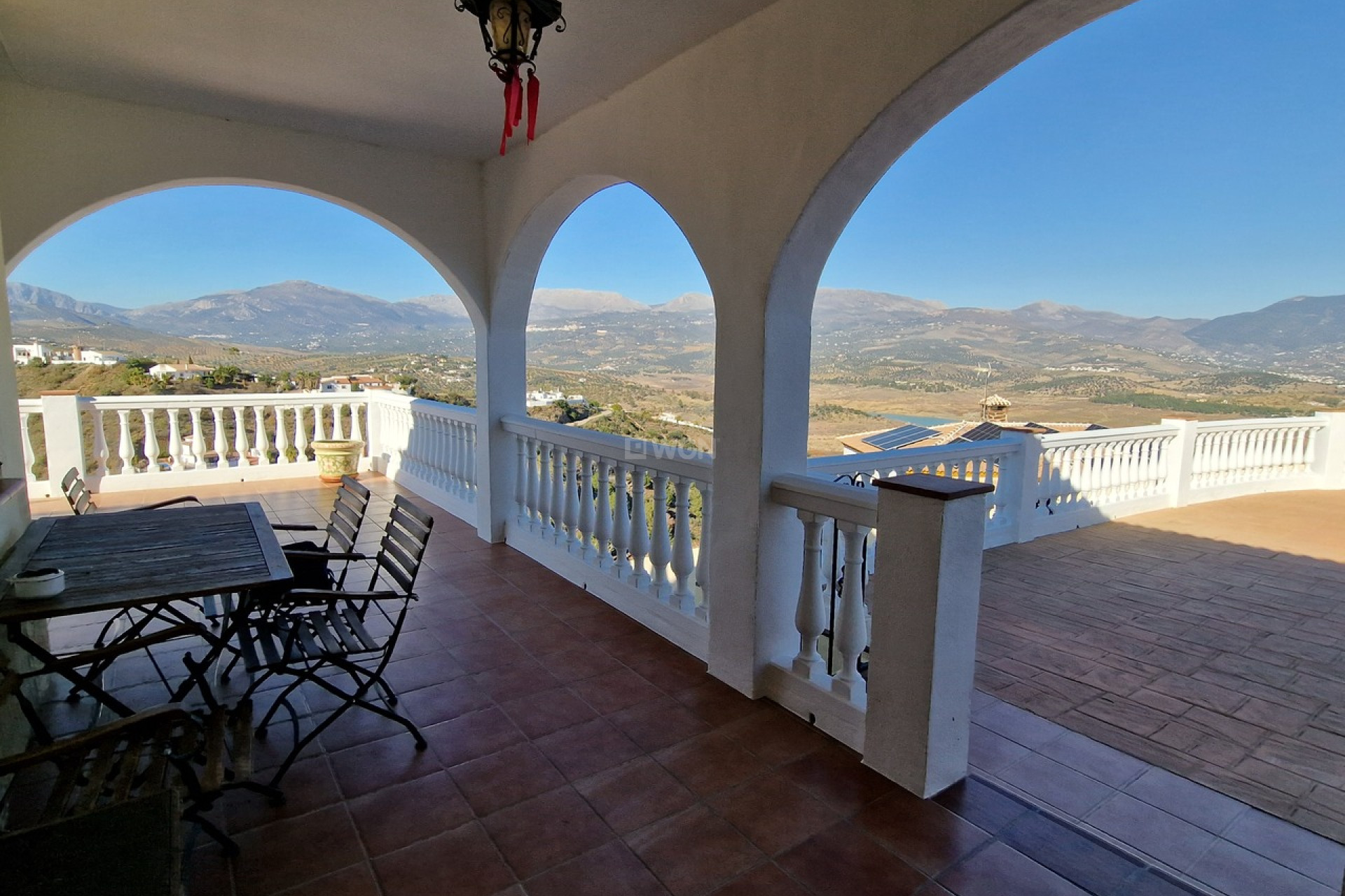 Resale - Villa - Los Romanes - Inland