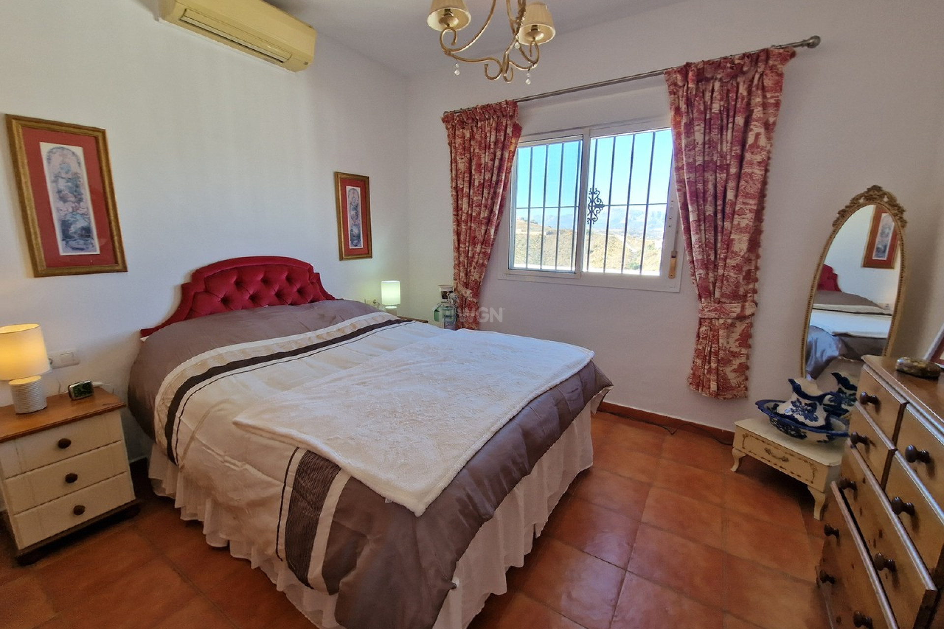 Resale - Villa - Los Romanes - Inland