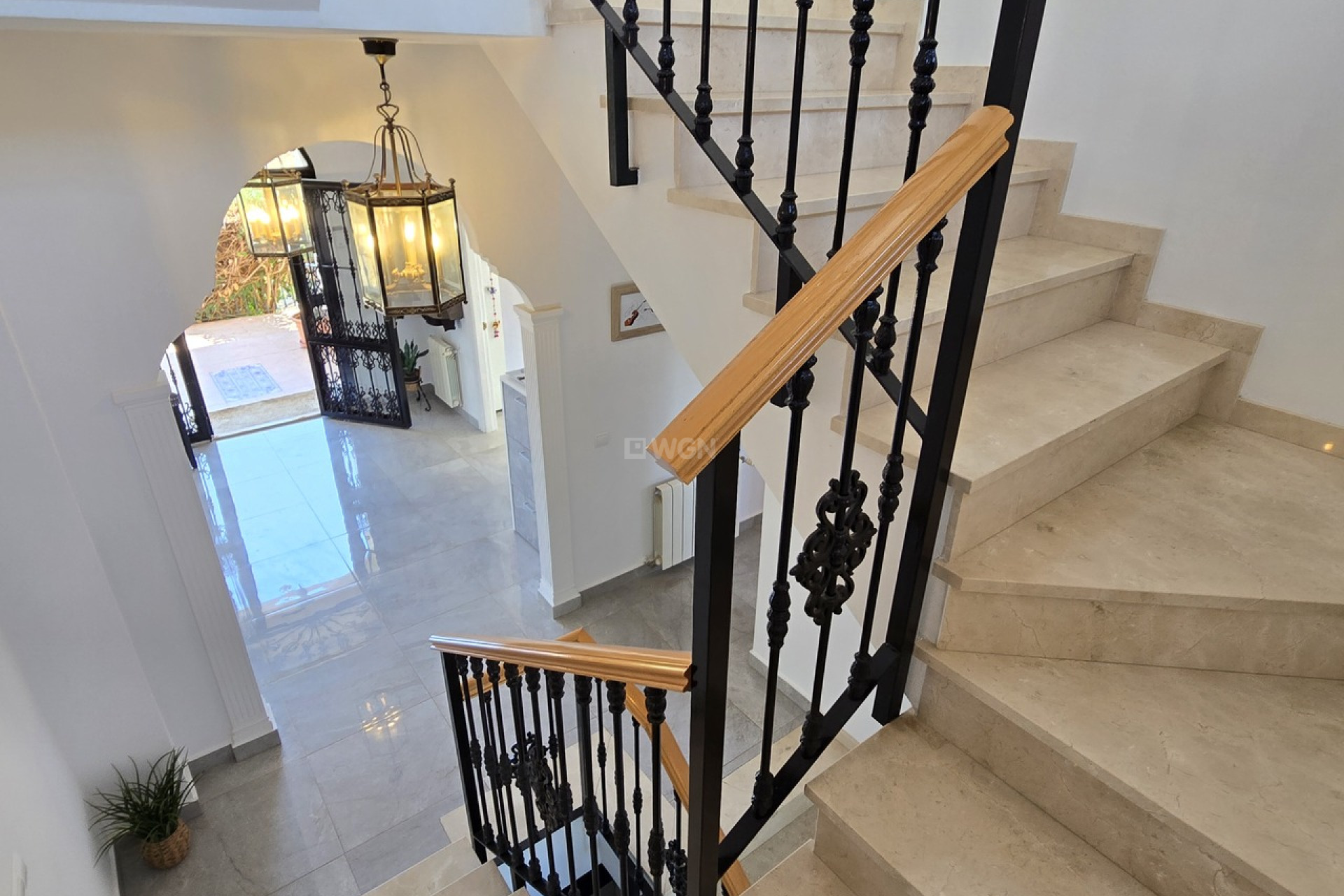 Resale - Villa - Los Romanes - Inland