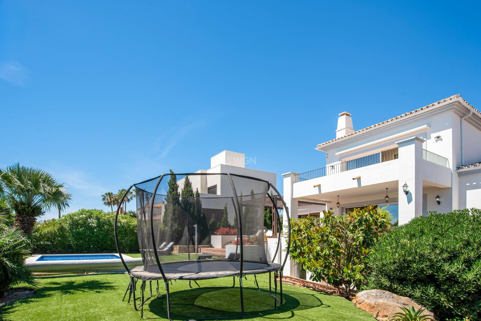 Resale - Villa - Manilva - Bahia De Las Rocas