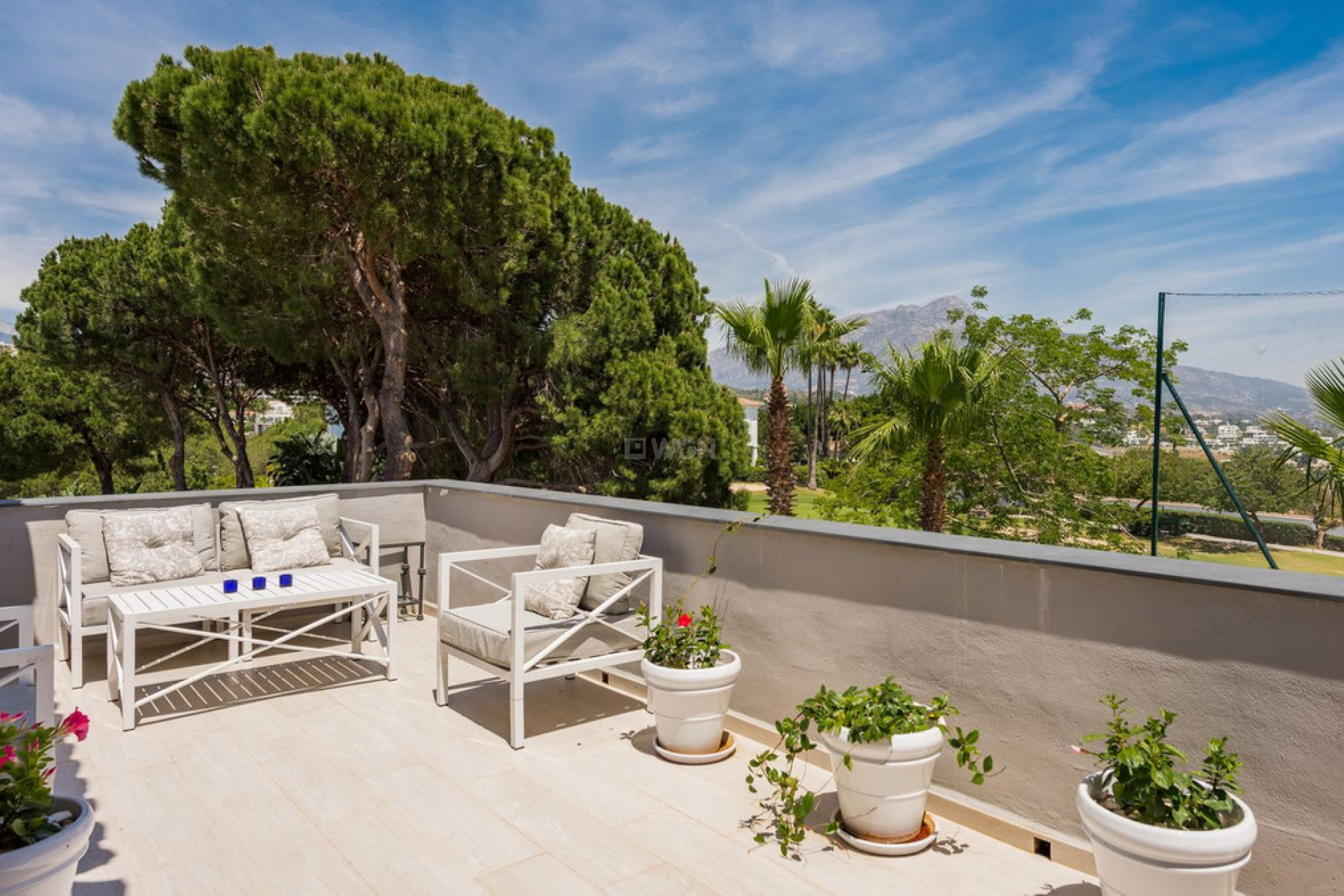 Resale - Villa - Marbella - Costa del Sol