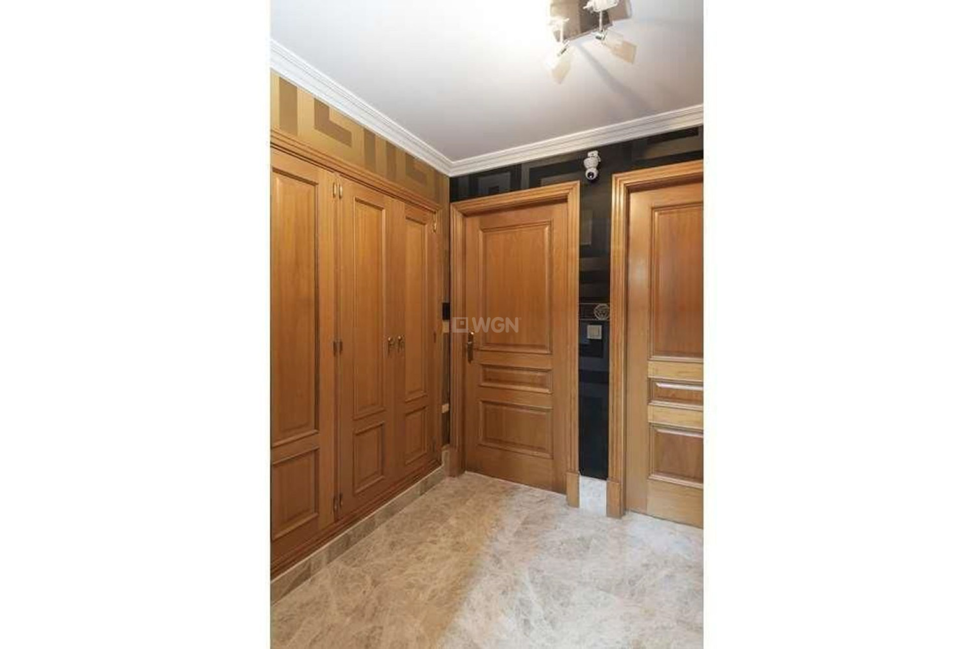 Resale - Villa - Marbella - Santa Clara