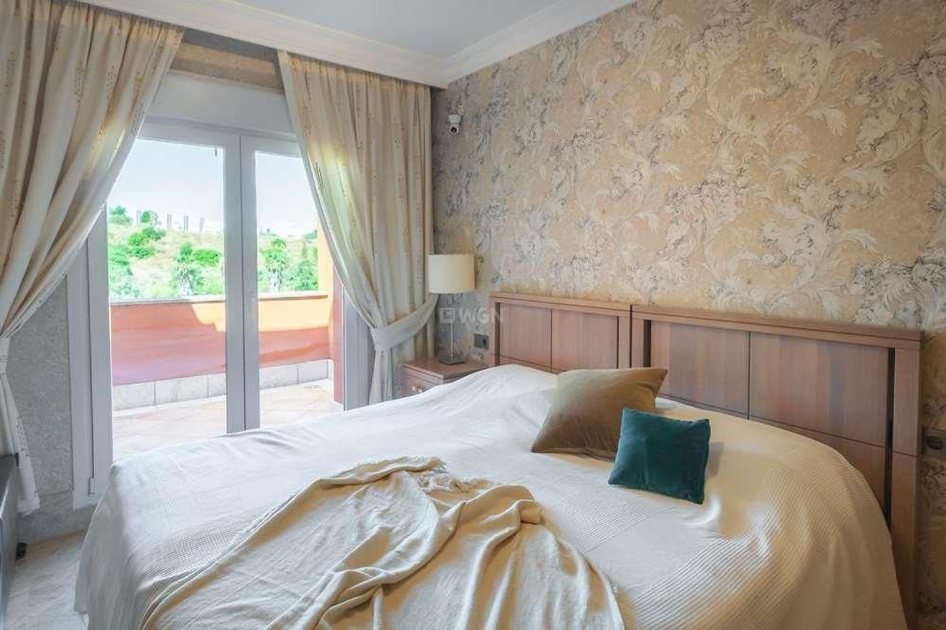 Resale - Villa - Marbella - Santa Clara