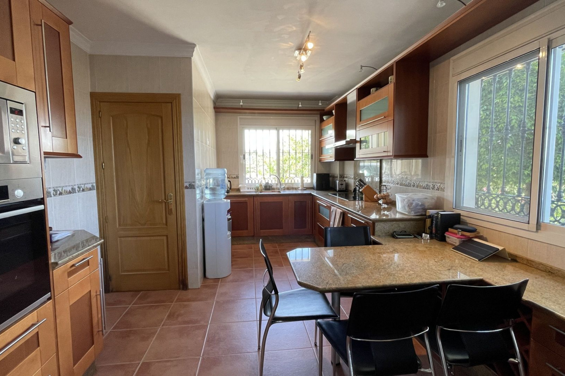 Resale - Villa - Monda - Inland