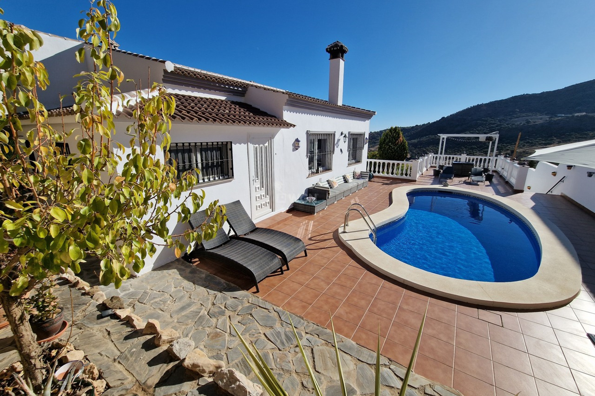 Resale - Villa - Mondrón - Inland