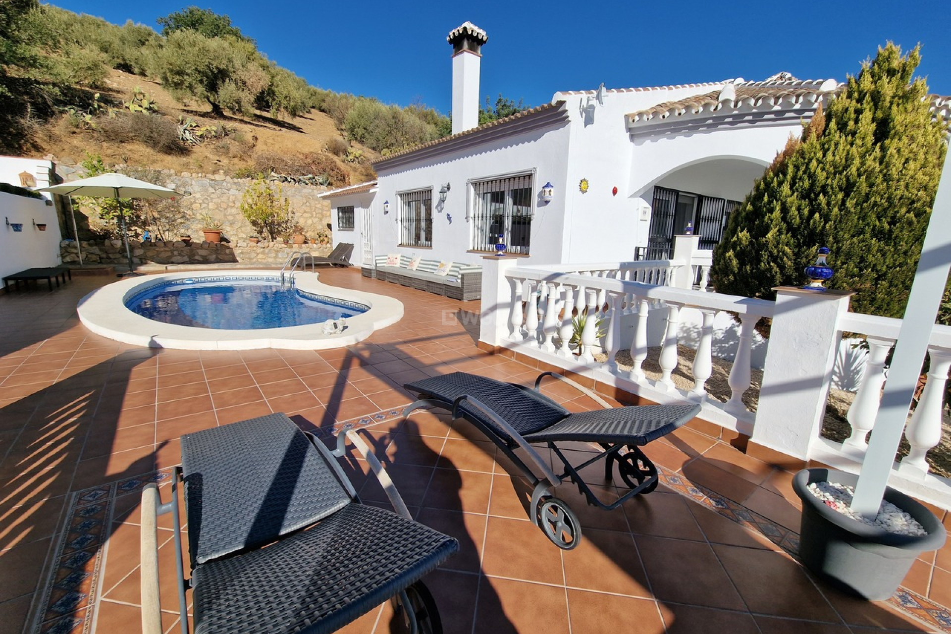 Resale - Villa - Mondrón - Inland