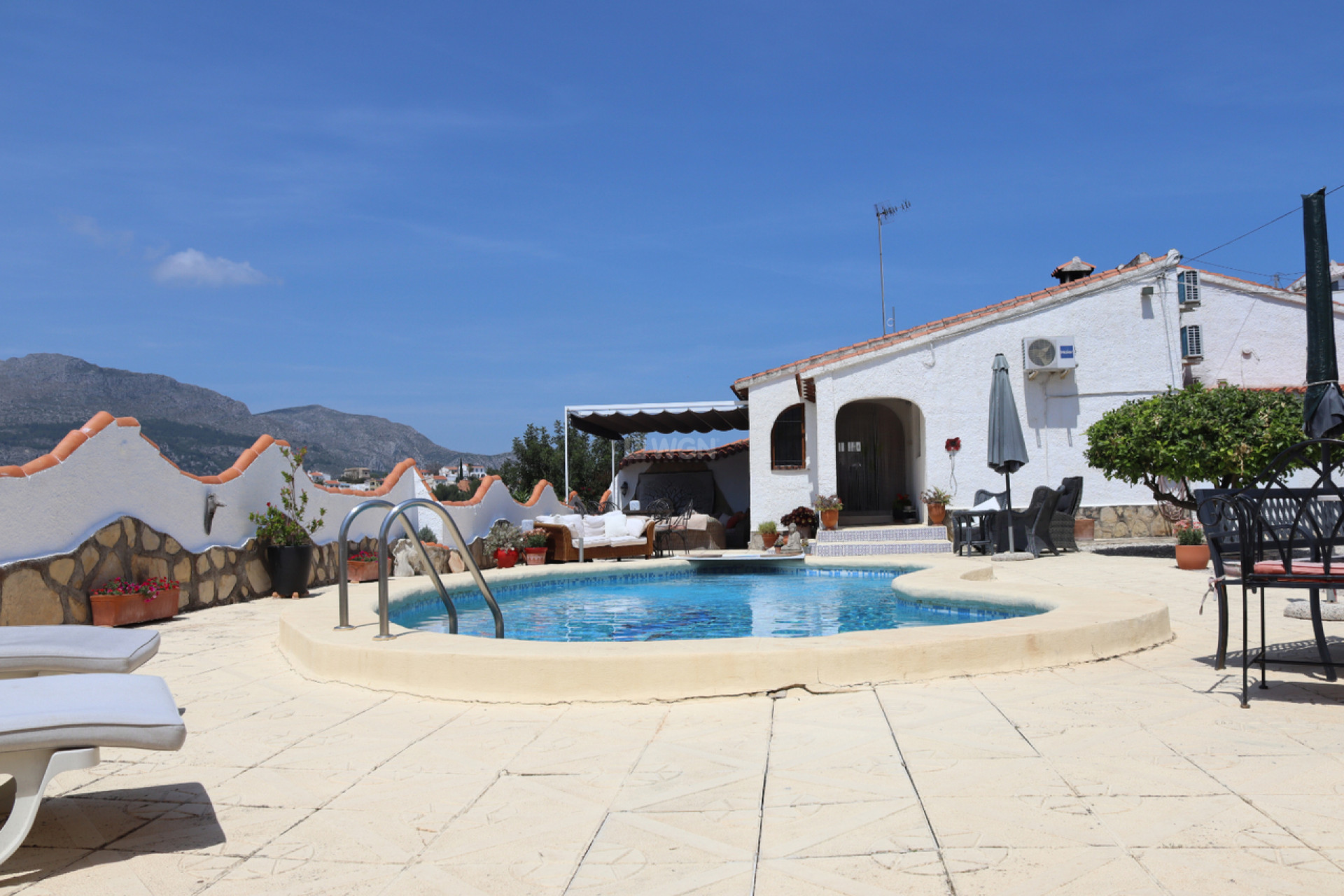 Resale - Villa - Orba - Inland
