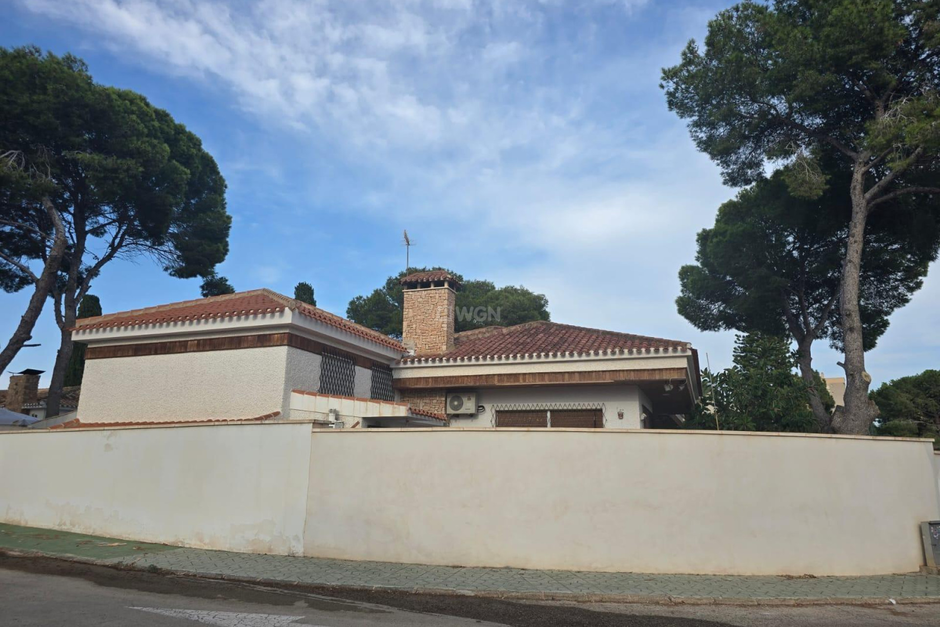 Resale - Villa - Orihuela Costa - Campoamor