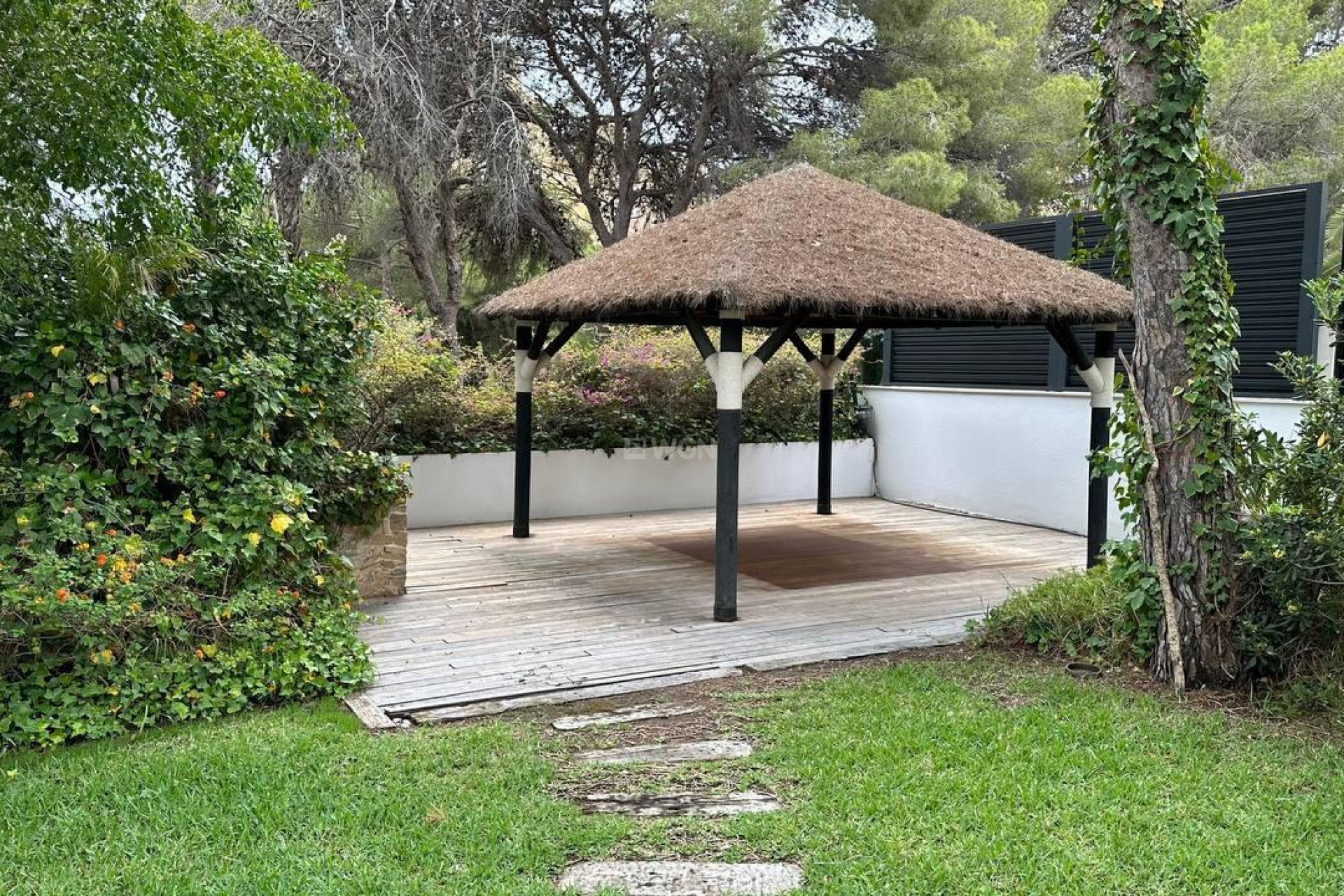 Resale - Villa - Orihuela Costa - Campoamor