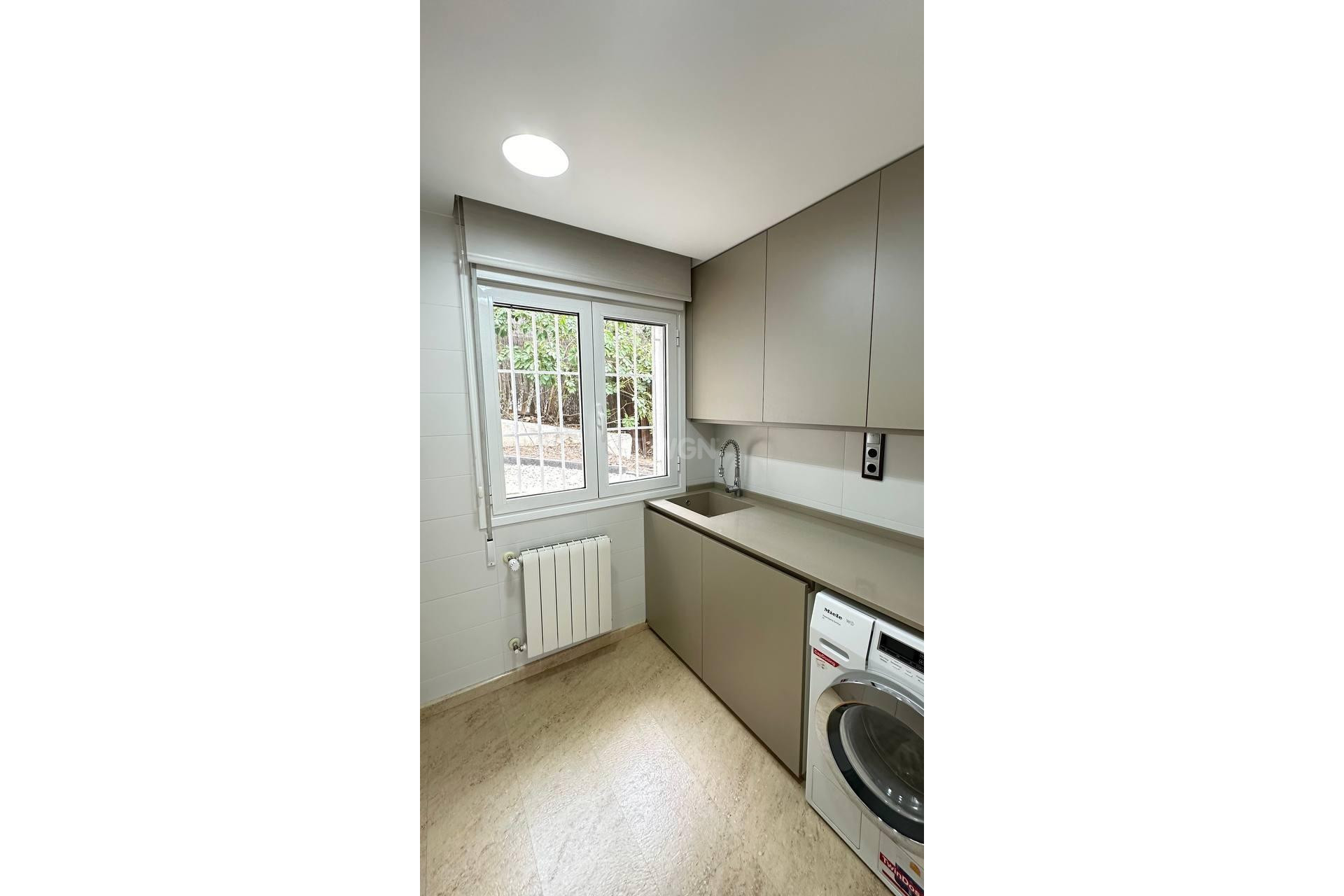 Resale - Villa - Orihuela Costa - Campoamor