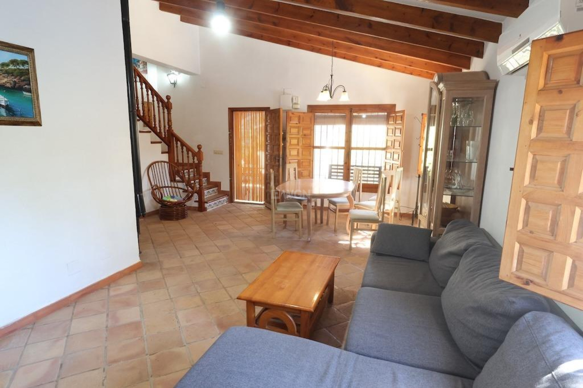 Resale - Villa - Orihuela Costa - Costa Blanca