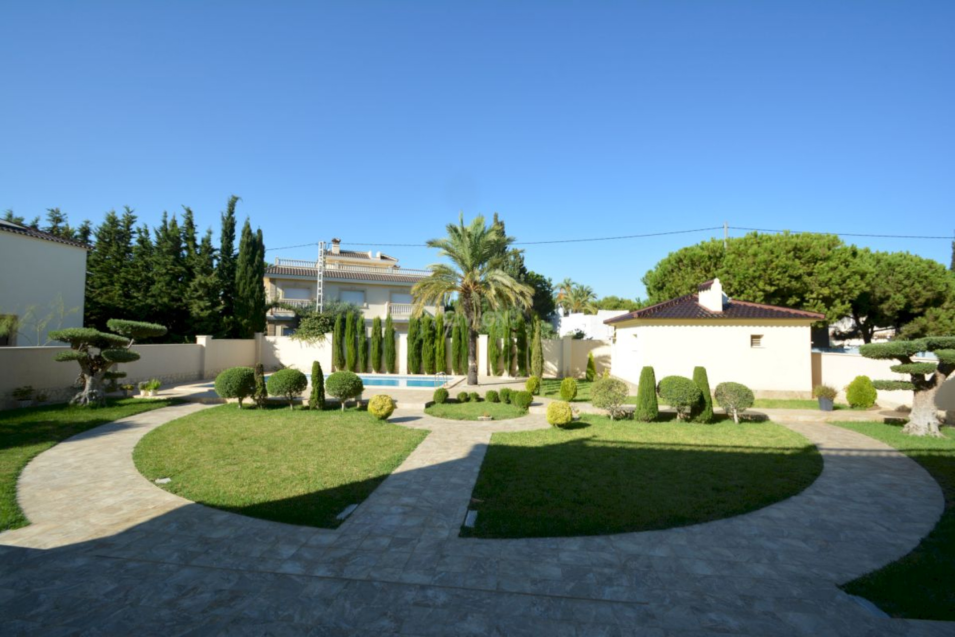 Resale - Villa - Orihuela Costa - Costa Blanca