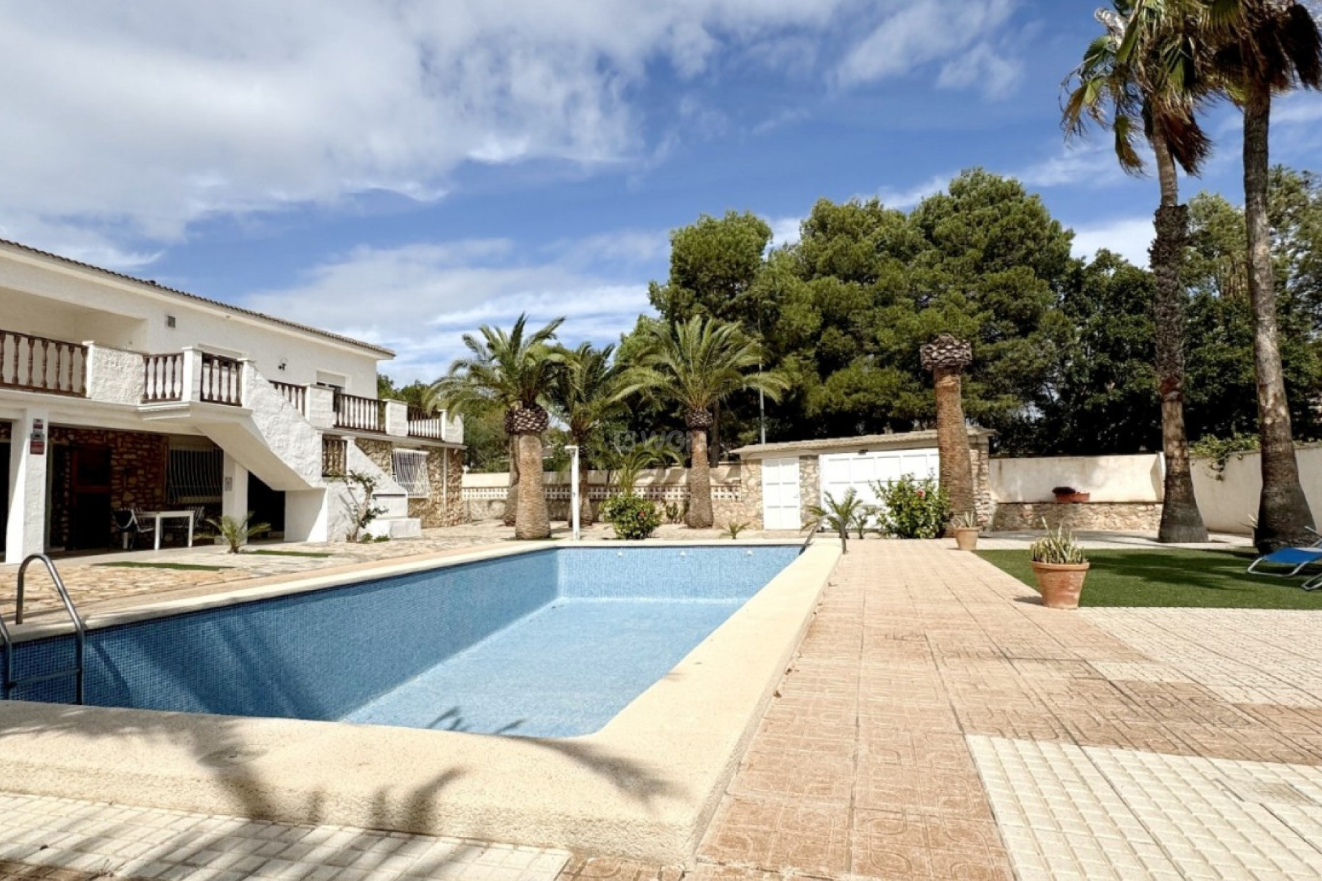 Resale - Villa - Orihuela Costa - Costa Blanca