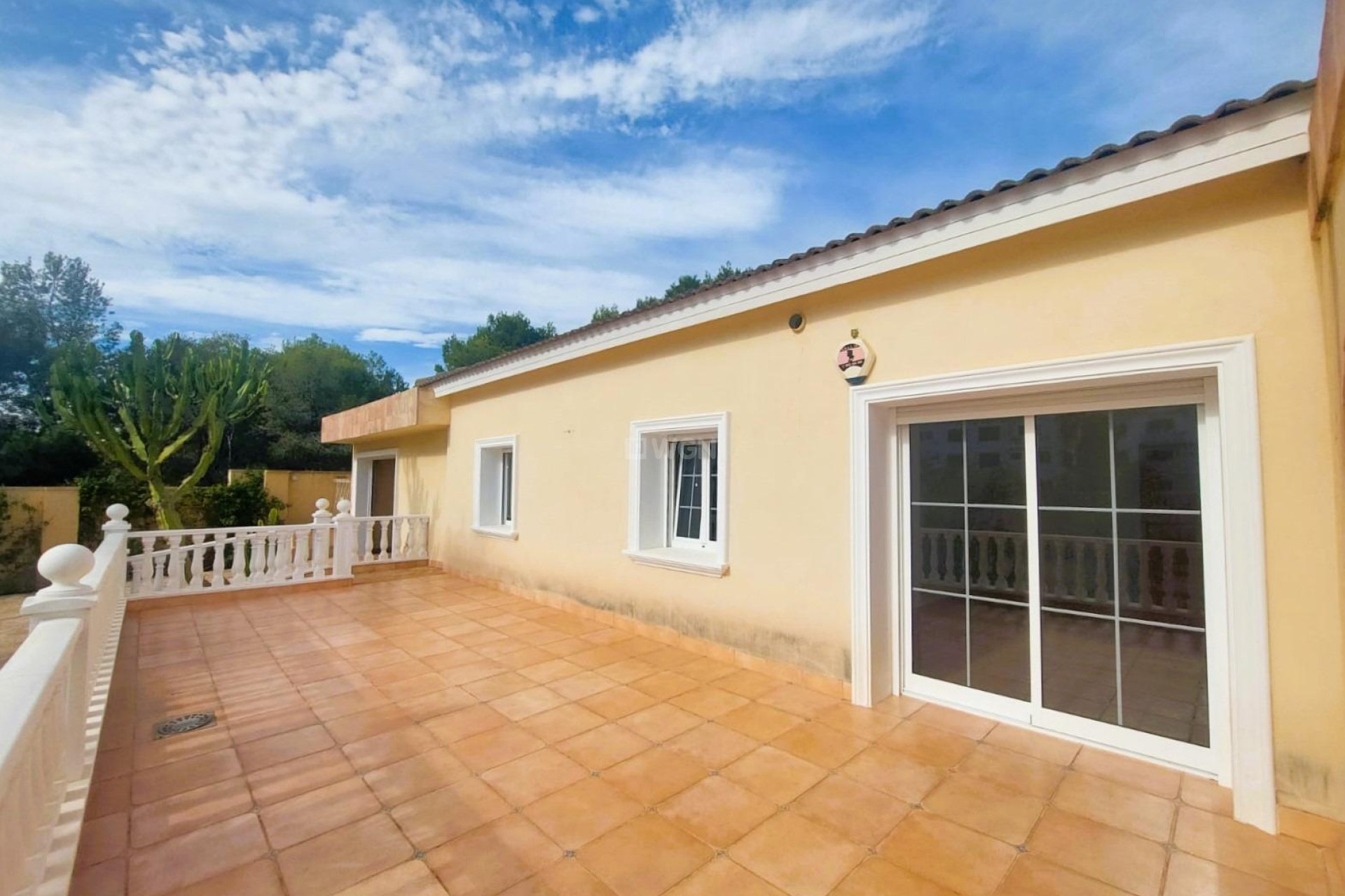 Resale - Villa - Orihuela Costa - Costa Blanca