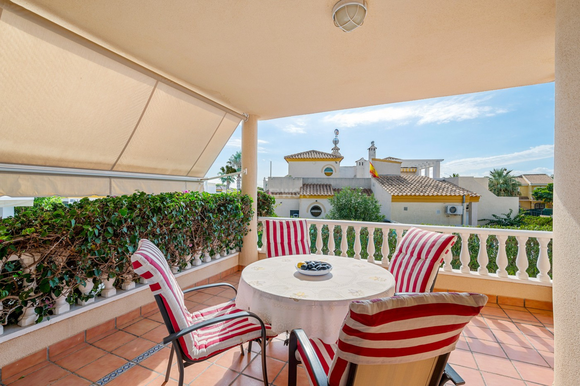 Resale - Villa - Orihuela Costa - Costa Blanca