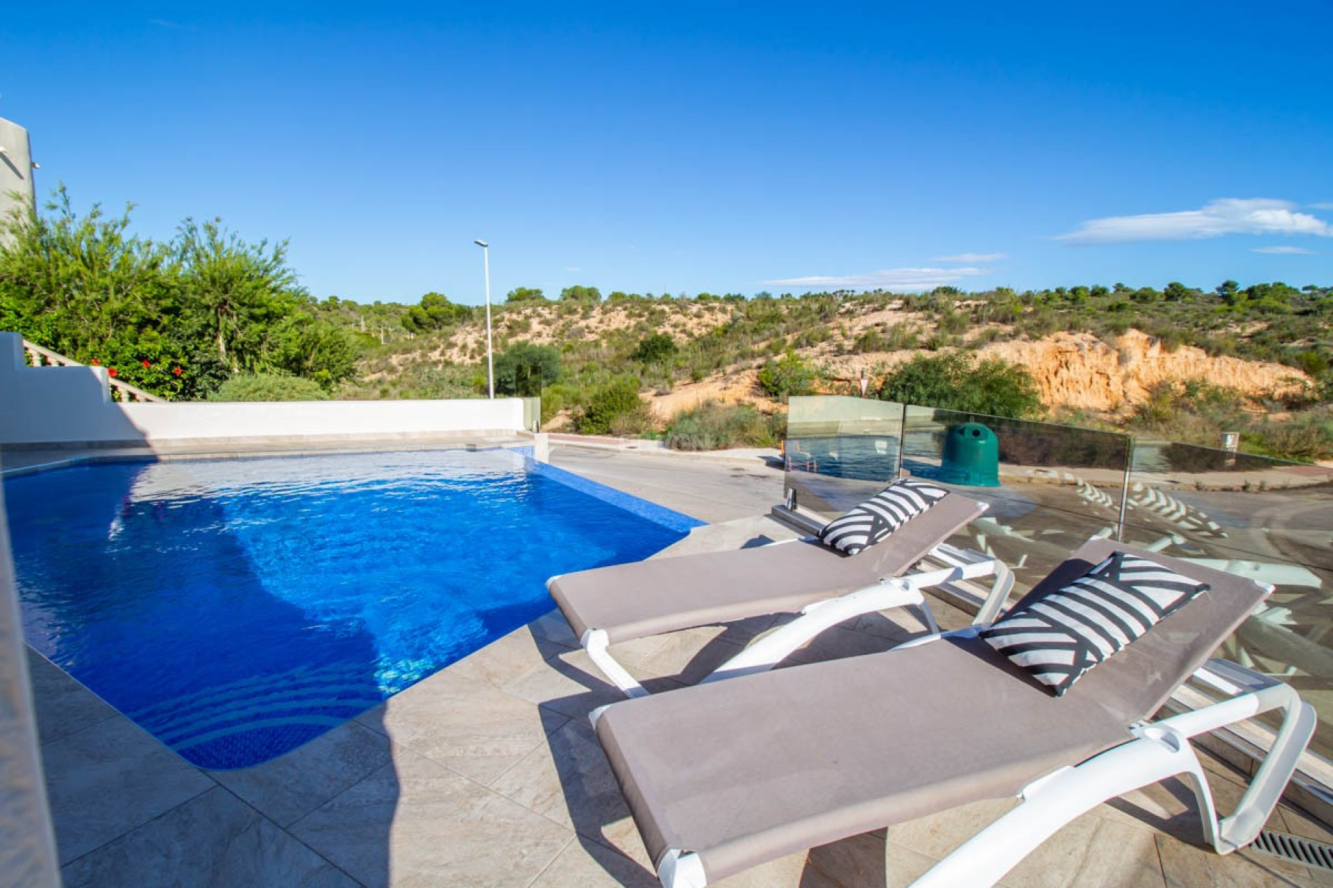 Resale - Villa - Orihuela Costa - Costa Blanca